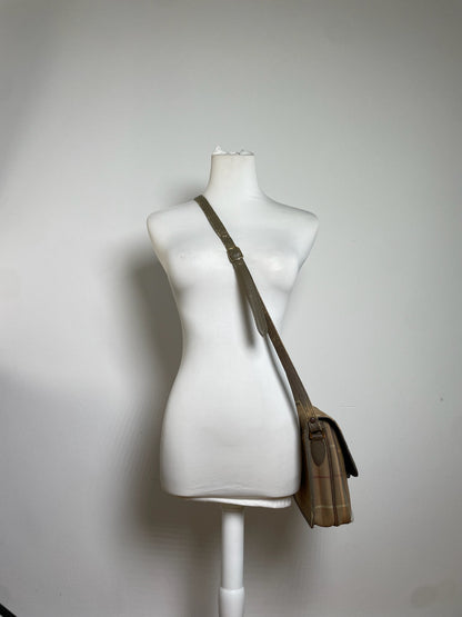 Burberry Vintage Shoulder Bag Iconic Check in Beige and Brown