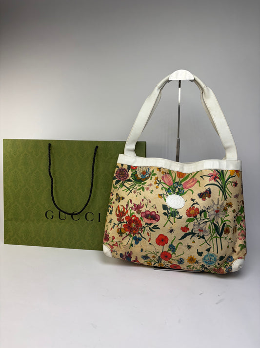 Vintage Gucci Flora Canvas Tote Late 1990s Beige Multicolour