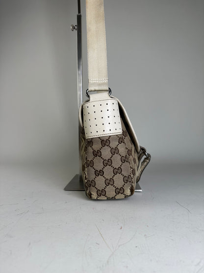 Vintage Gucci GG Supreme Shoulder Bag Beige Brown Silver