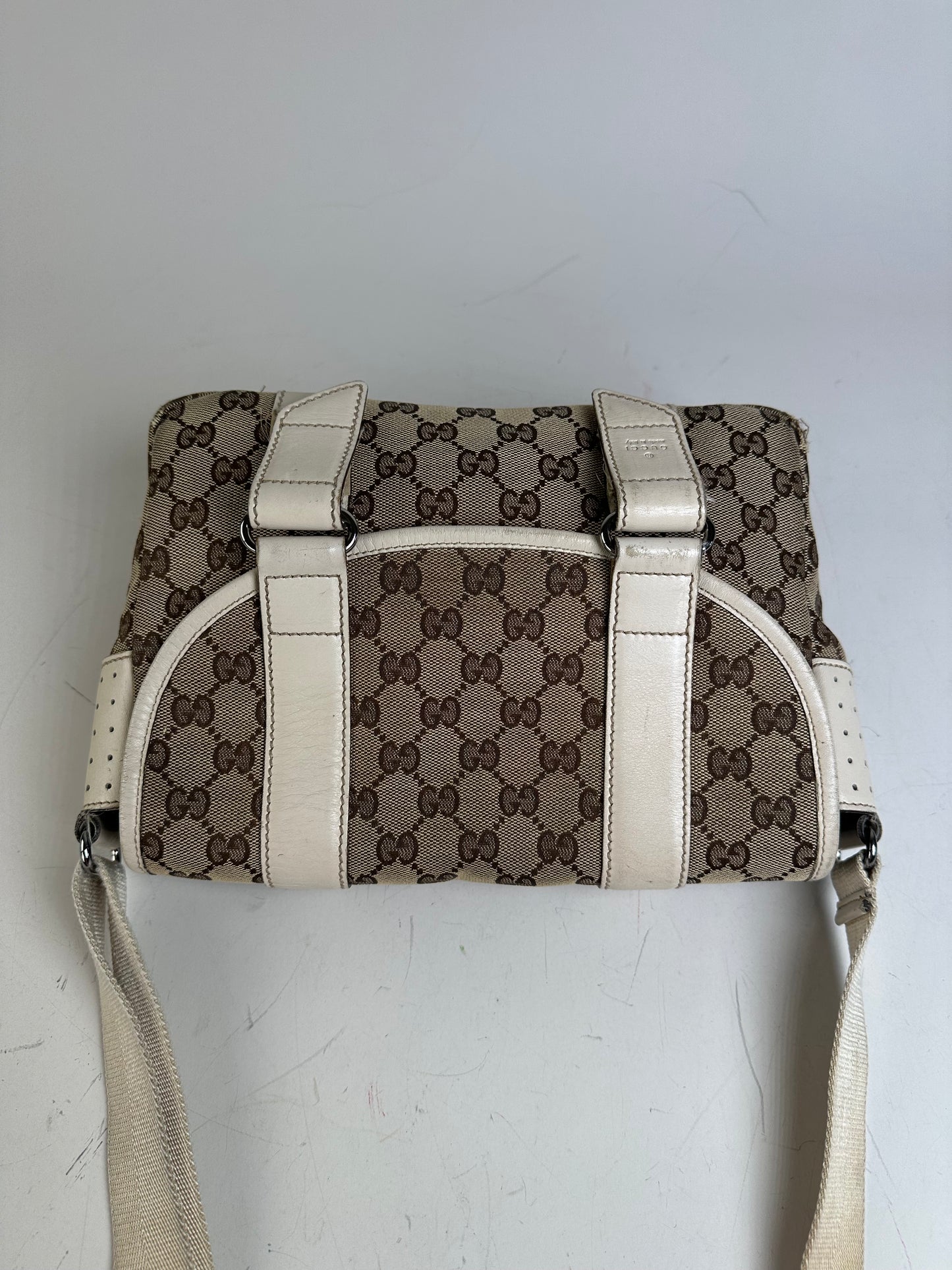Vintage Gucci GG Supreme Shoulder Bag Beige Brown Silver