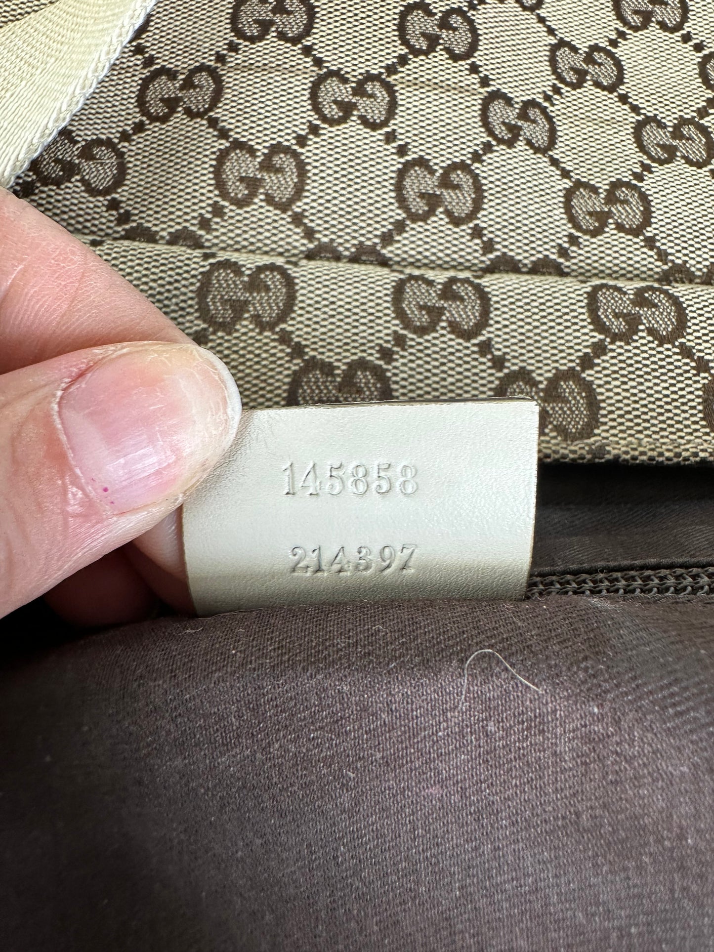 Vintage Gucci GG Supreme Shoulder Bag Beige Brown Silver