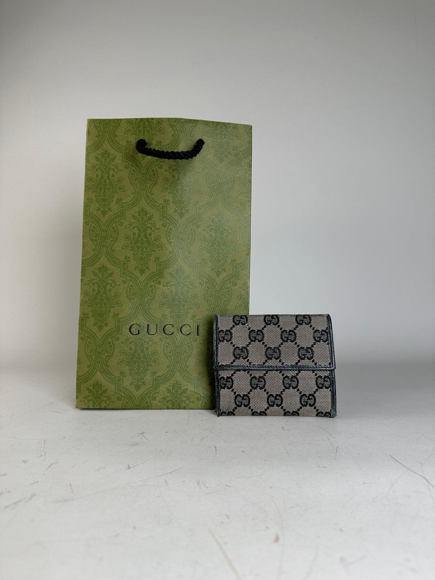 Vintage Gucci GG Supreme Wallet Black Beige