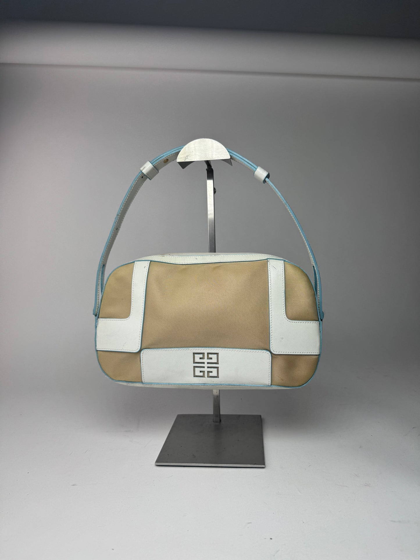 Sac vintage Givenchy 4G en cuir et coton bleu blanc beige