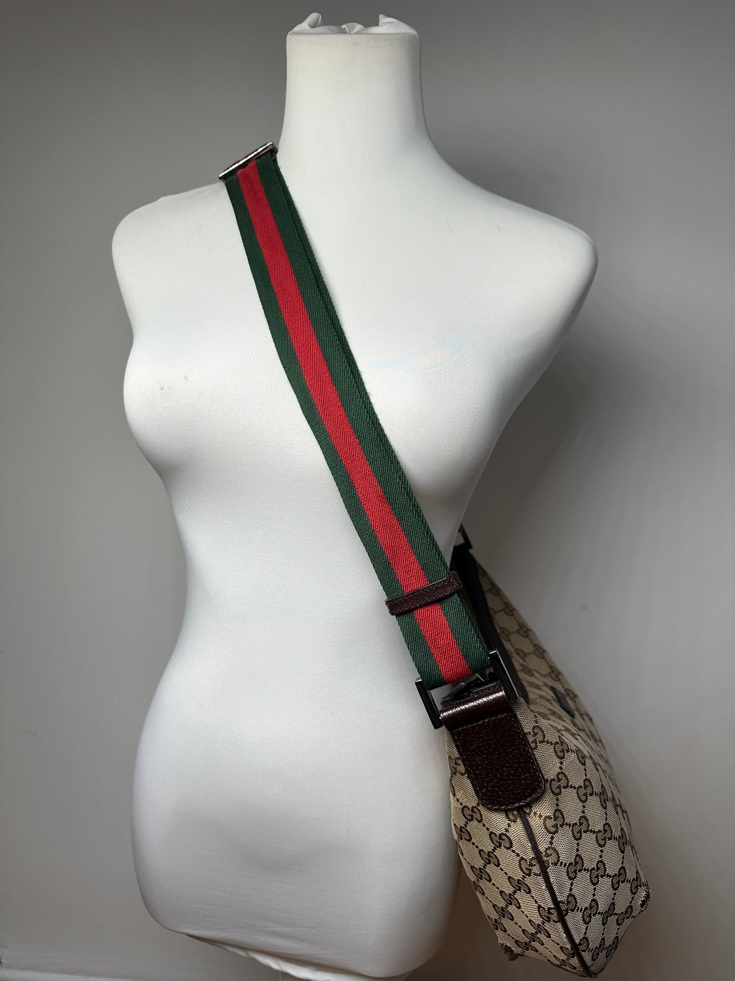 Vintage Gucci Monogram Canvas Croissant Shoulder bag Beige Brown