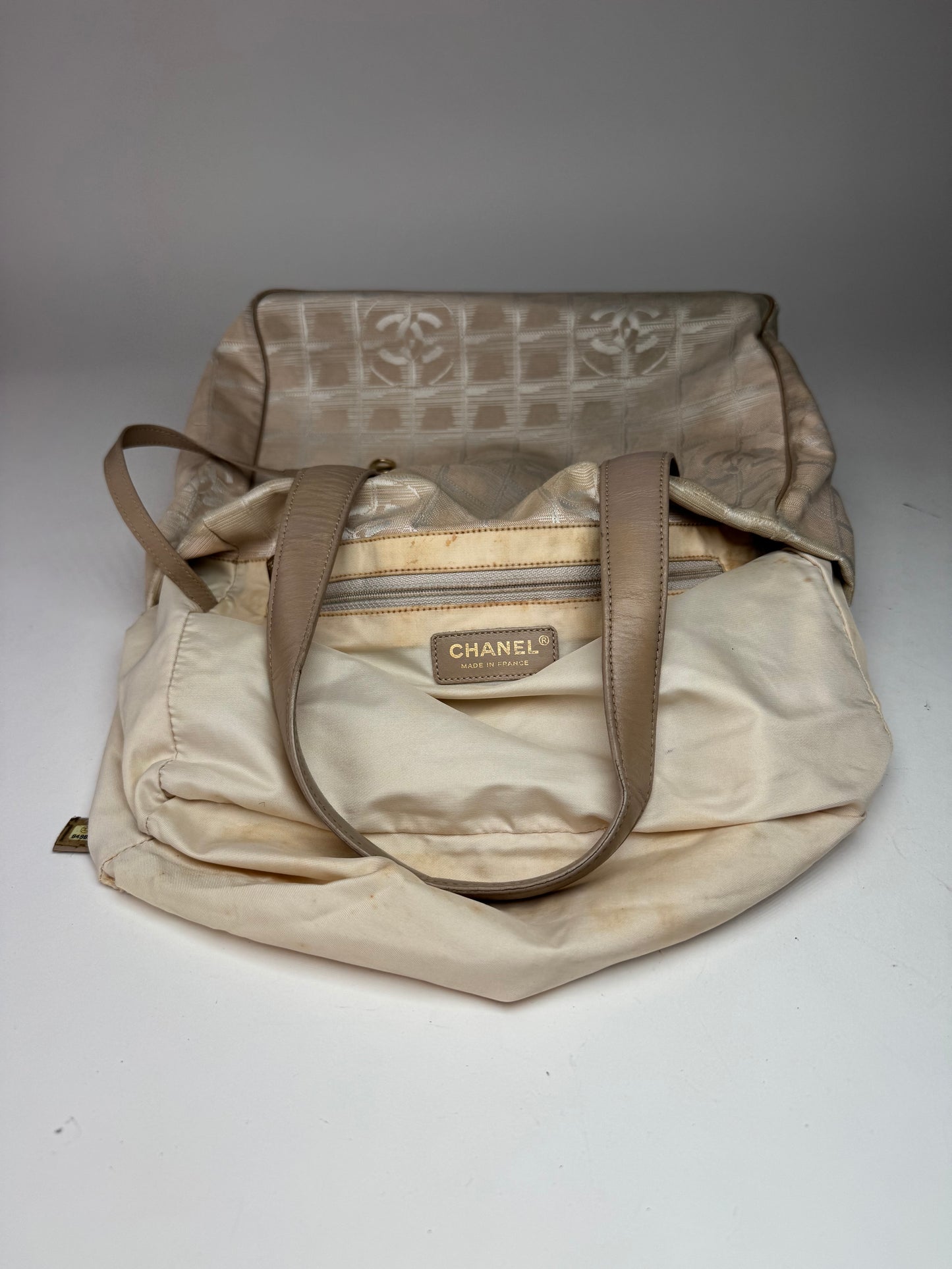 Sac cabas vintage Chanel en toile monogramme beige