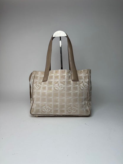 Sac cabas vintage Chanel en toile monogramme beige