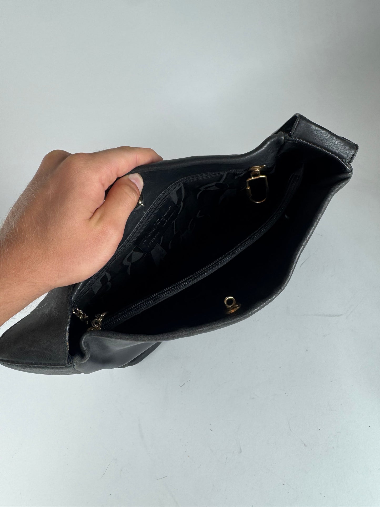 Sac vintage en cuir noir Salvatore Ferragamo