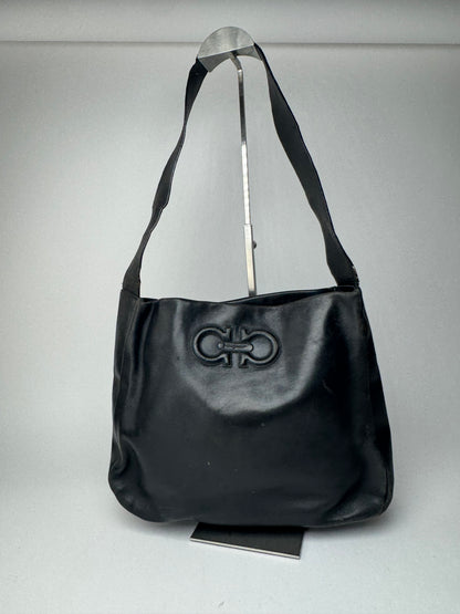 Sac vintage en cuir noir Salvatore Ferragamo
