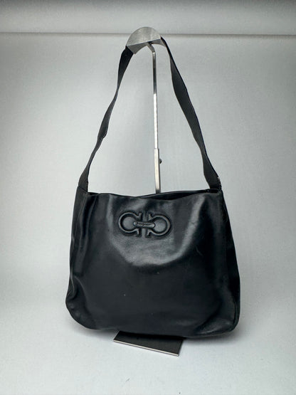 Sac vintage en cuir noir Salvatore Ferragamo