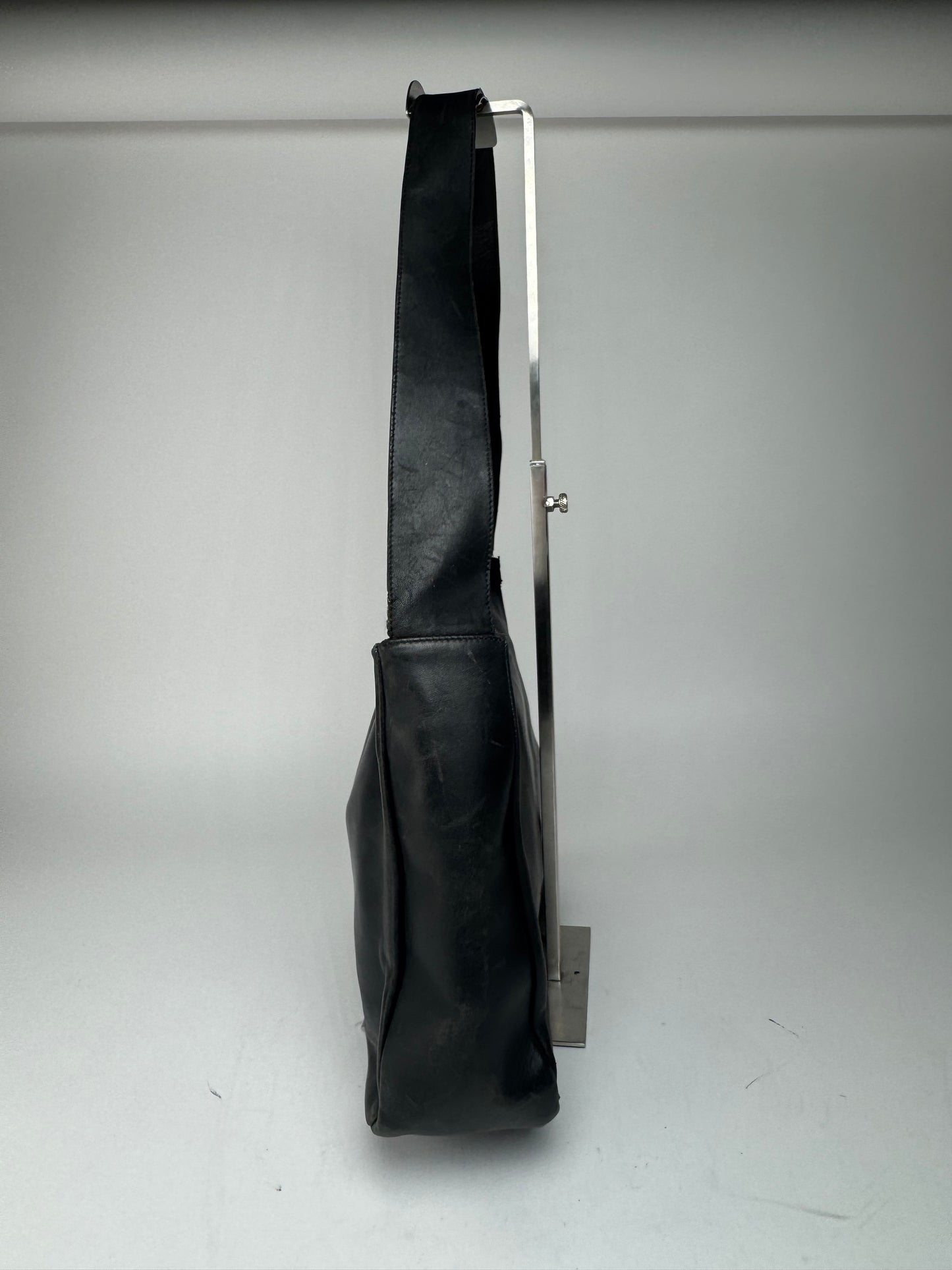 Sac vintage en cuir noir Salvatore Ferragamo