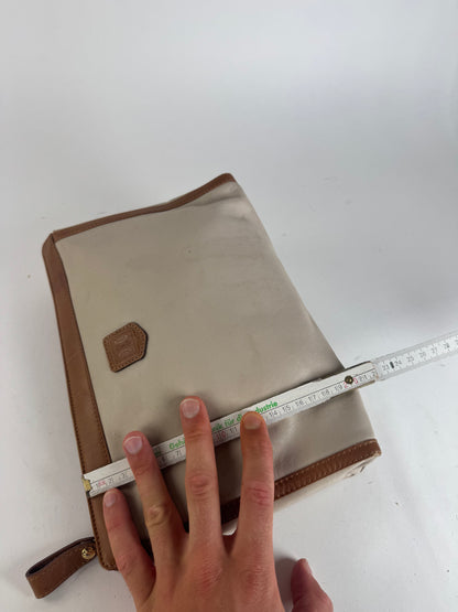 Pochette Triomphe en cuir blanc vintage Celine Paris