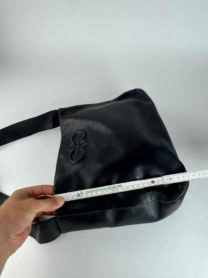 Sac vintage en cuir noir Salvatore Ferragamo