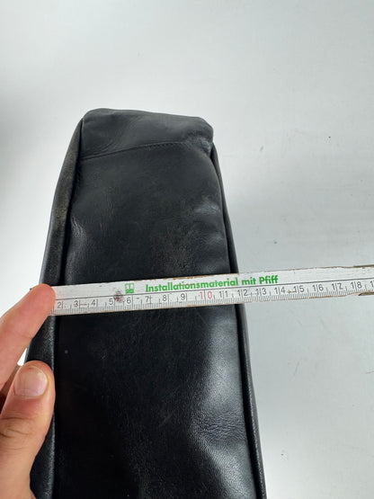 Sac vintage en cuir noir Salvatore Ferragamo