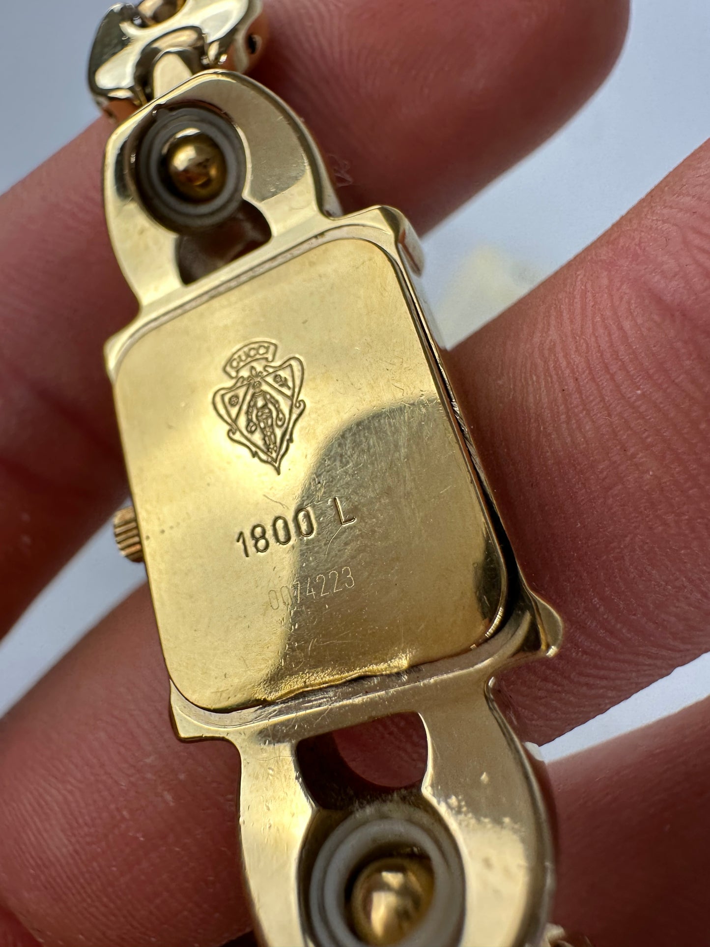 Vintage Gucci 1800 L Gold Plated Quartz Watch OFF