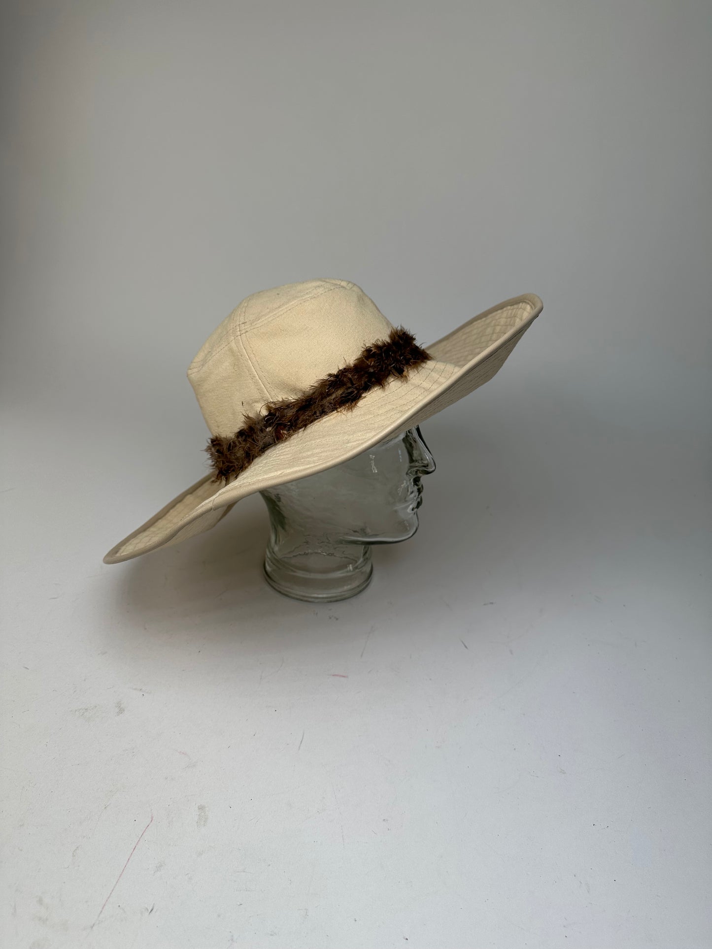 Vintage Gucci Wide Brim Feather Band Hat Beige Brown M