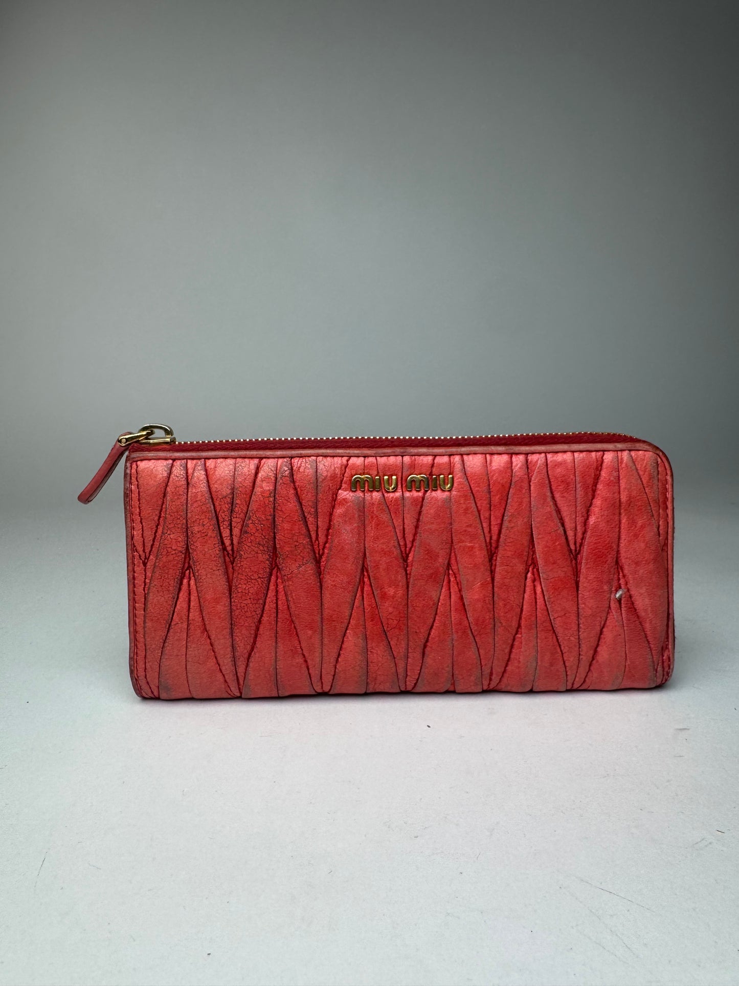 Vintage Miu Miu Metallasse Leather wallet red