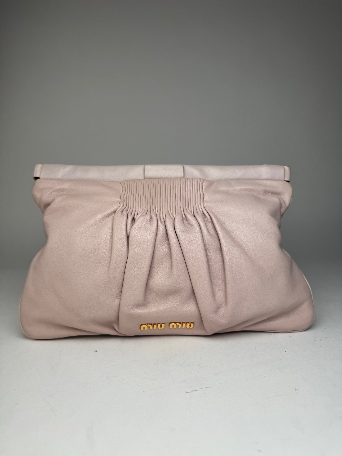Pochette vintage en cuir rose Miu Miu