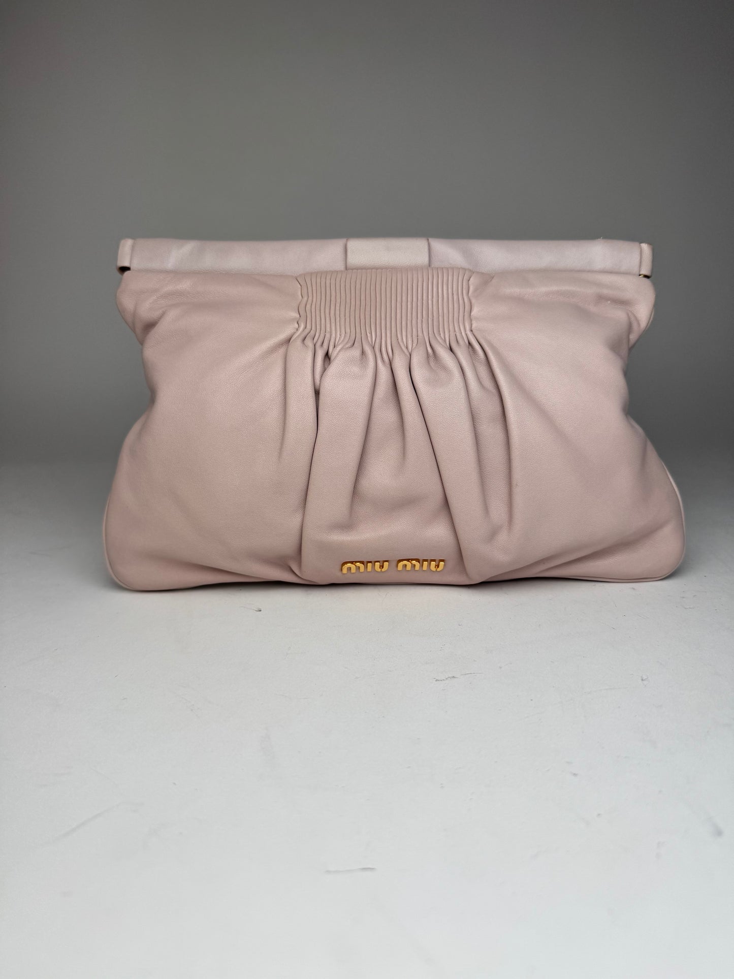 Pochette vintage en cuir rose Miu Miu