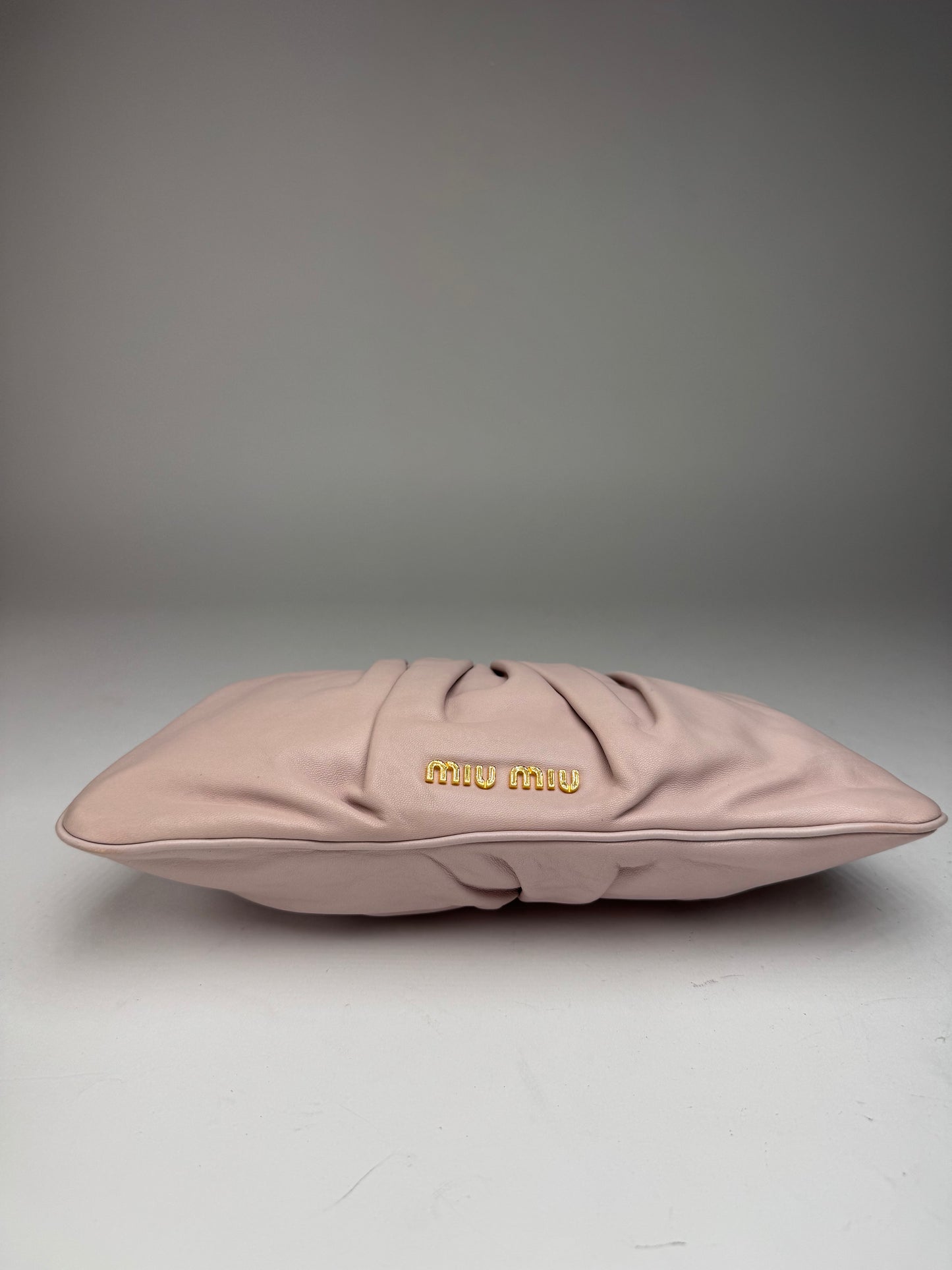 Pochette vintage en cuir rose Miu Miu