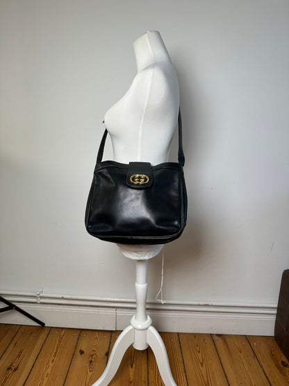 Vintage Gucci Smooth Leather Shoulder Bag Black