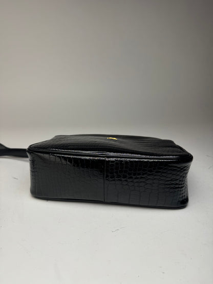 Sac bandoulière vintage Courreges Paris en cuir verni noir