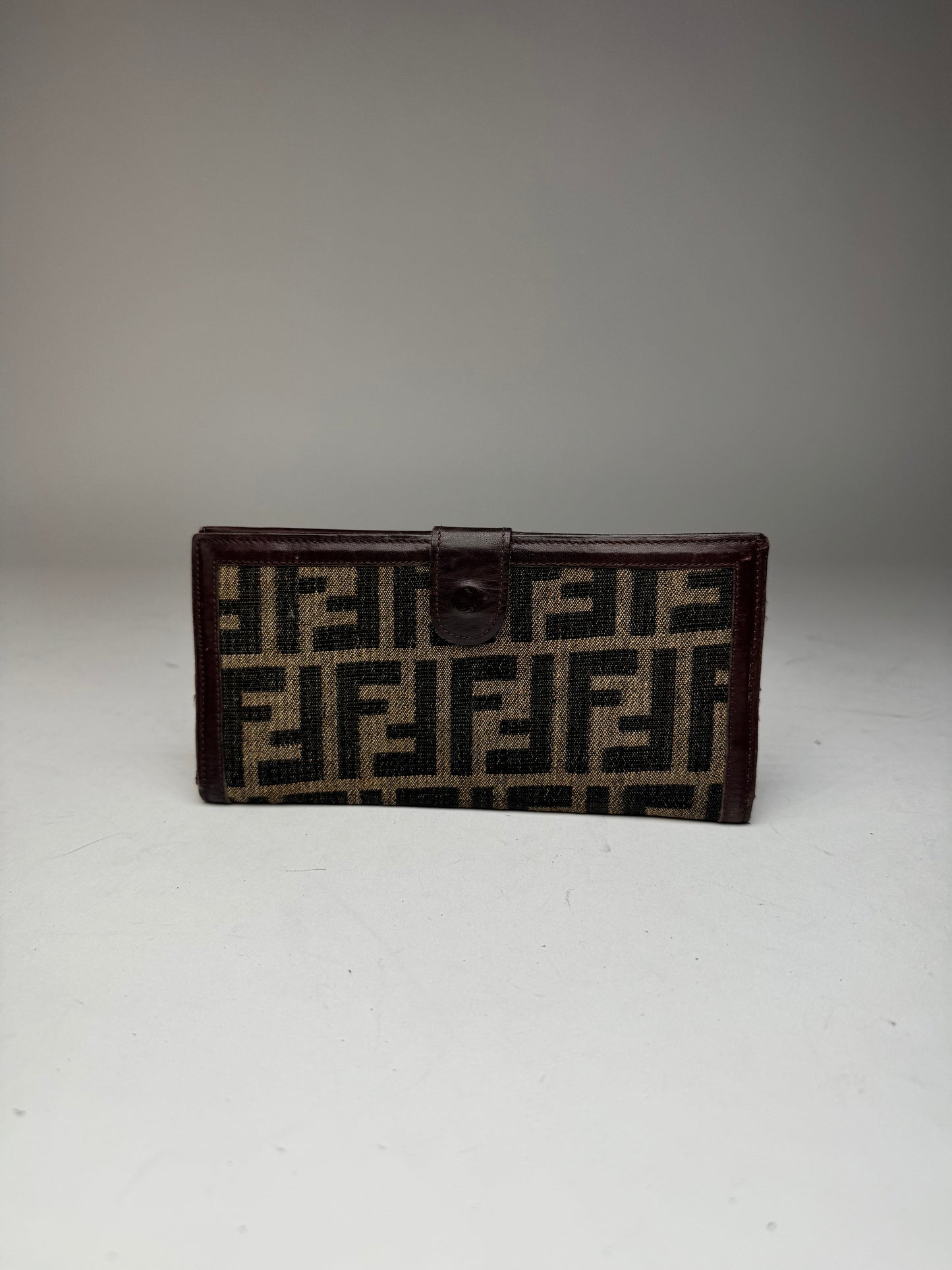 Vintage Fendi FF monogram Leather Card Holder / Wallet Brown