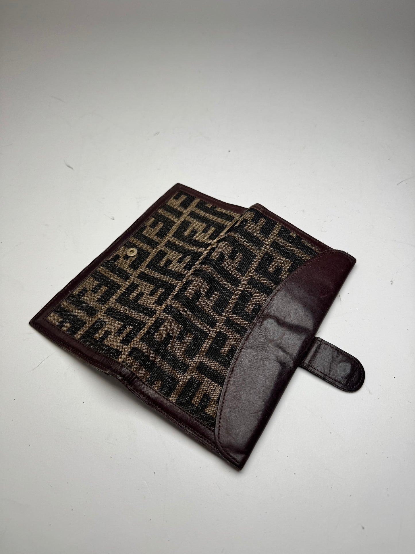 Vintage Fendi FF monogram Leather Card Holder / Wallet Brown