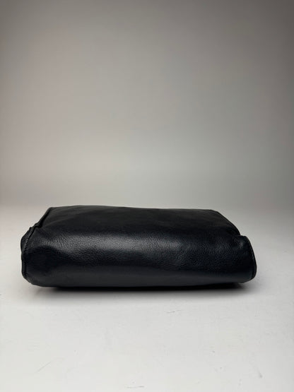 Pochette vintage en cuir noir Givenchy