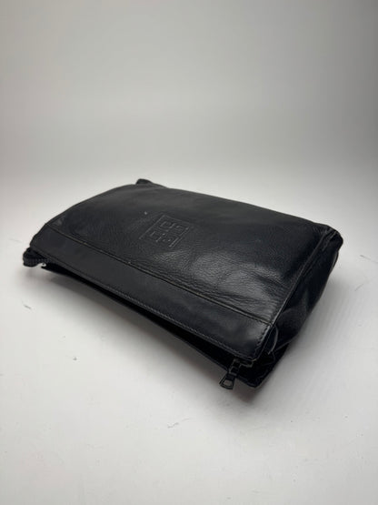 Pochette vintage en cuir noir Givenchy