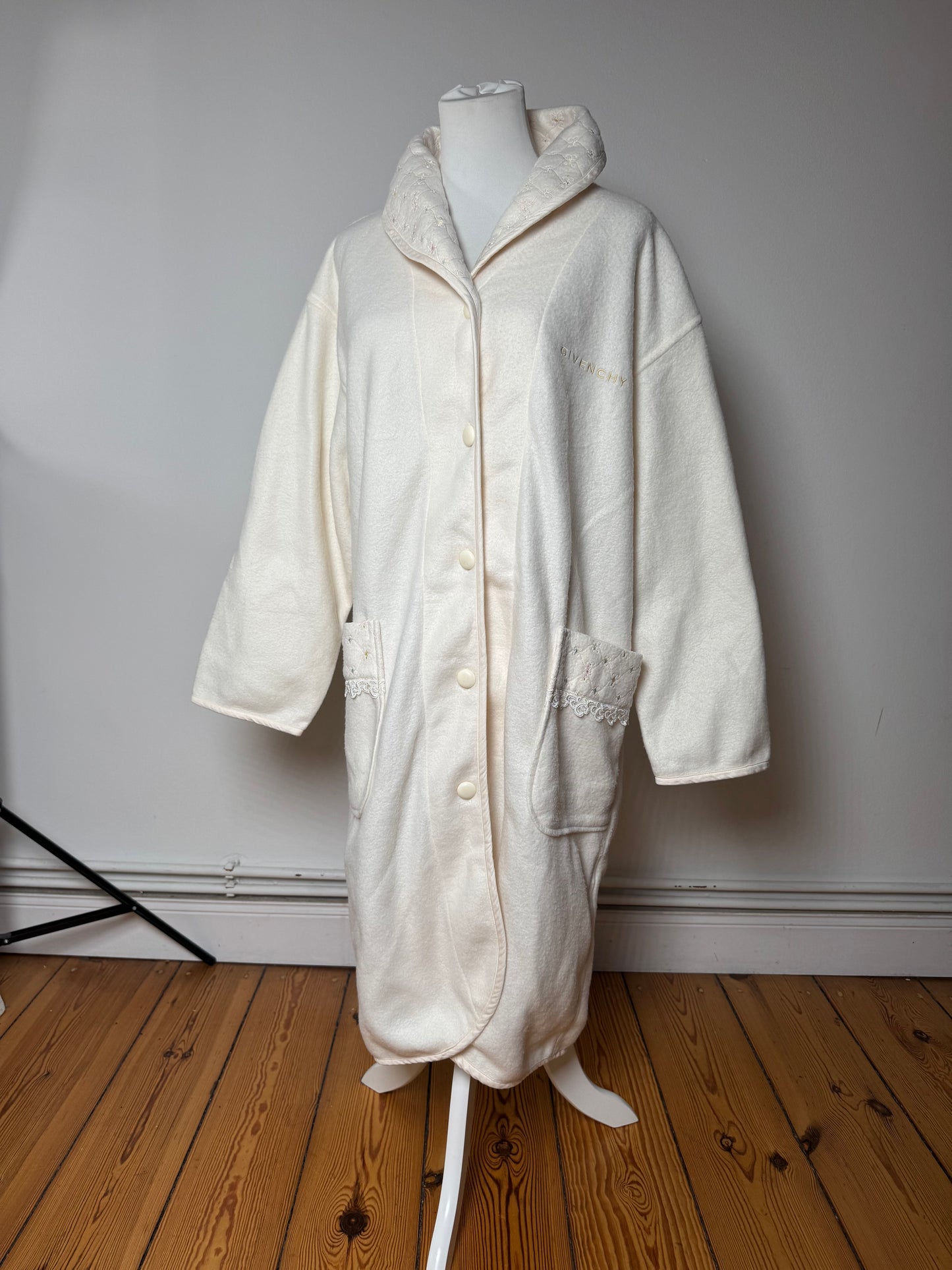 Vintage Givenchy Coat White L