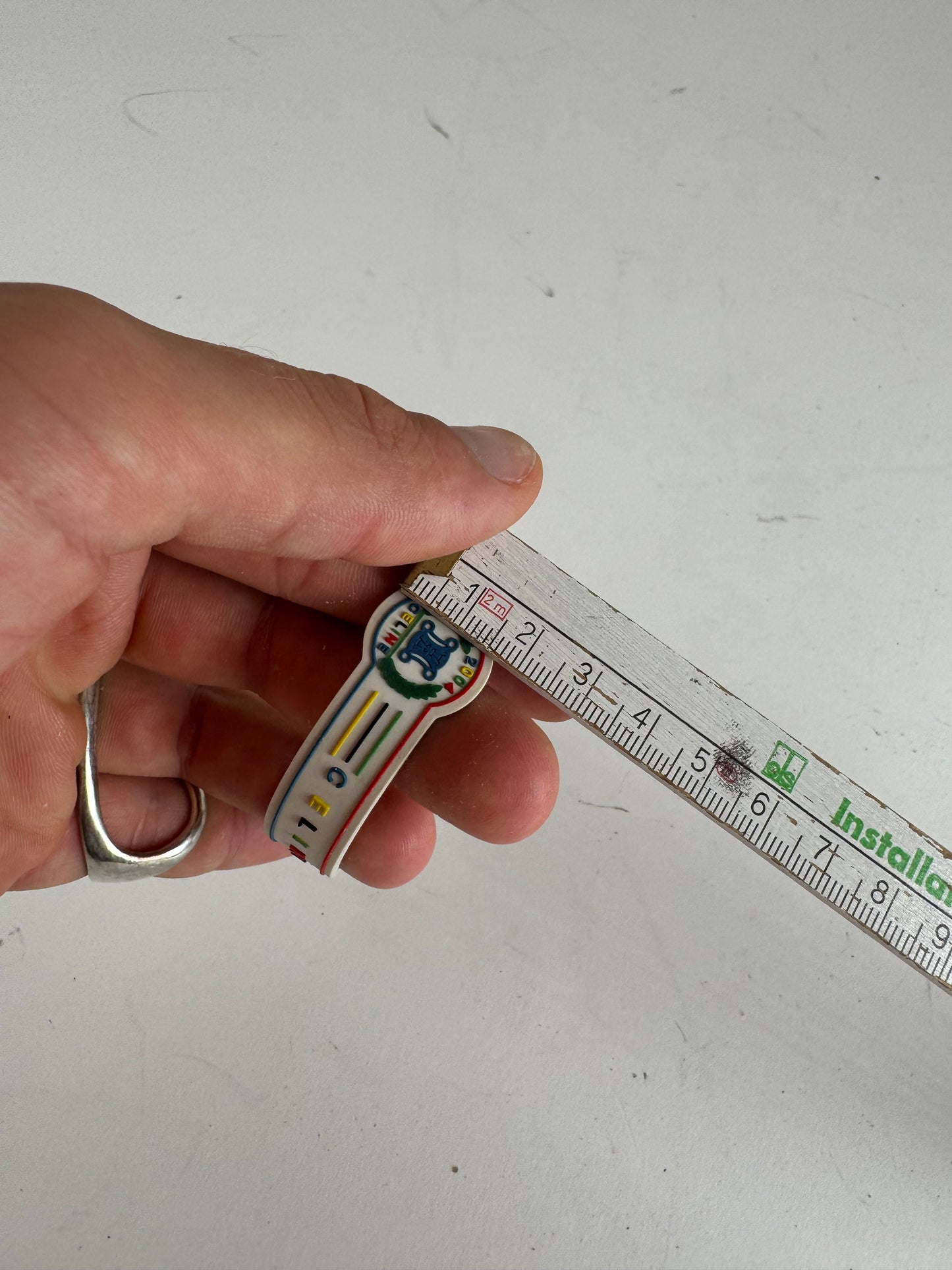 Bracelet en plastique vintage Céline Paris