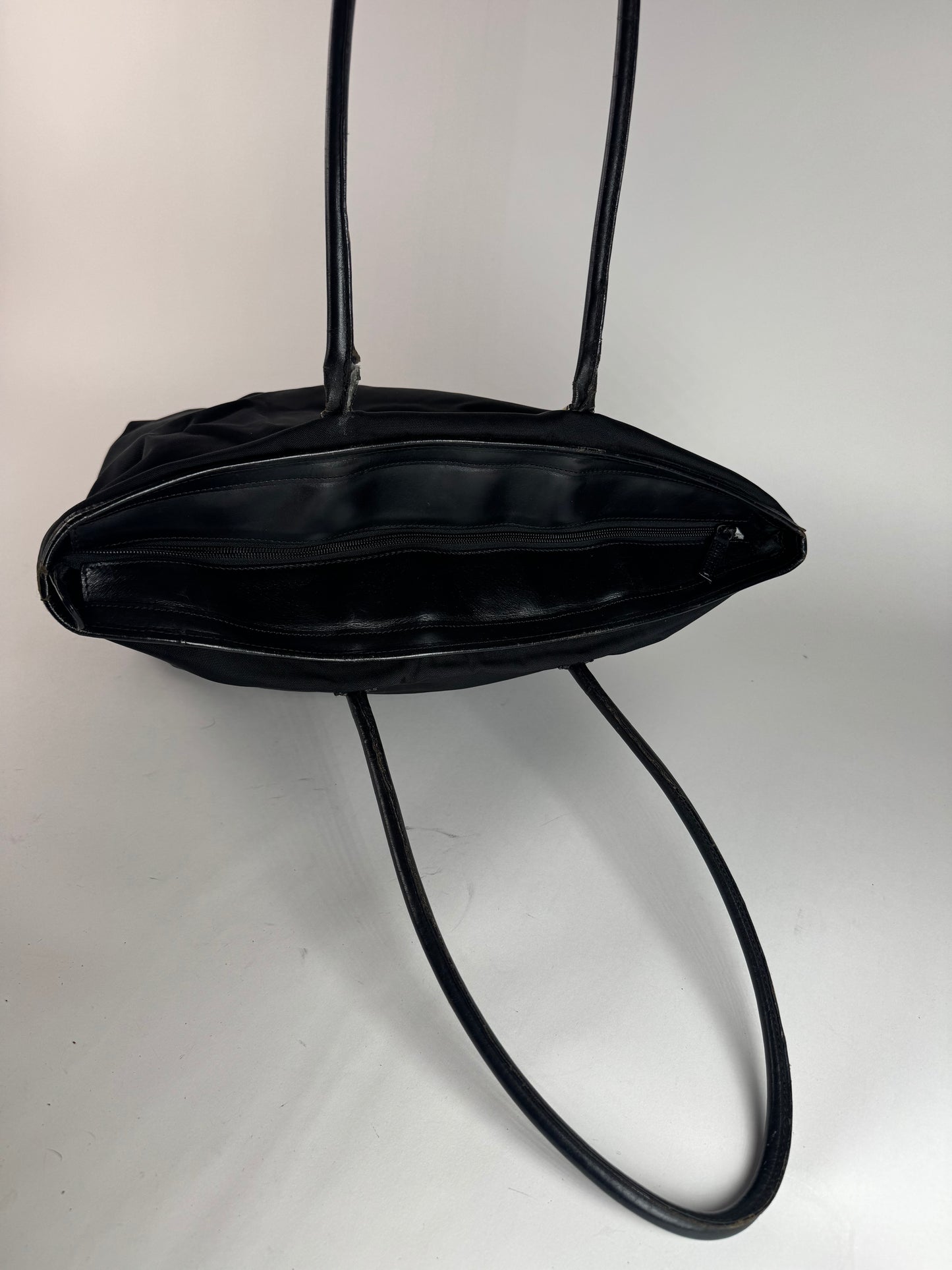 Sac vintage en cuir et coton Gucci noir