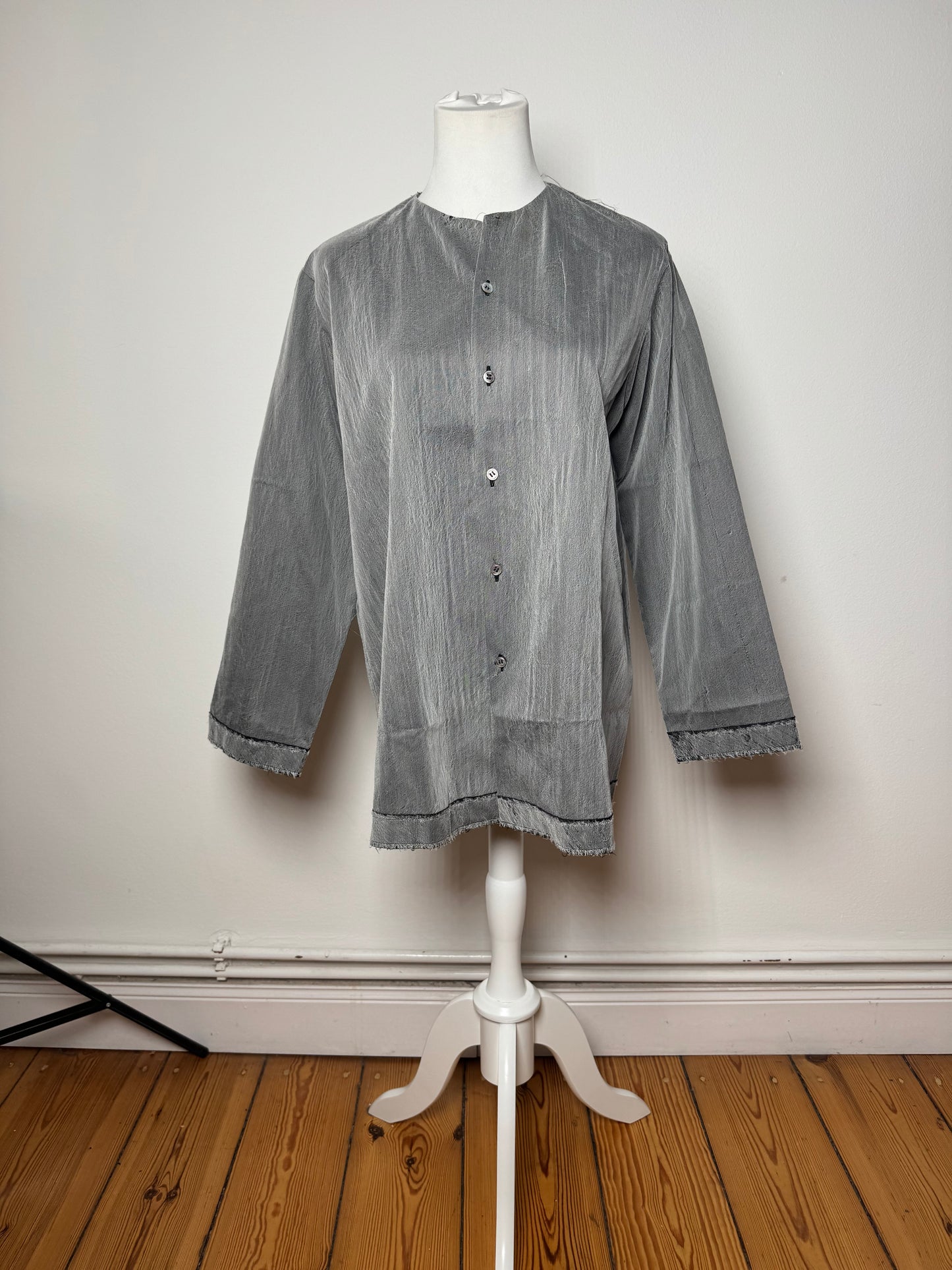 Vintage Comme Des Garçons Tricots Shirt Silver 40/L