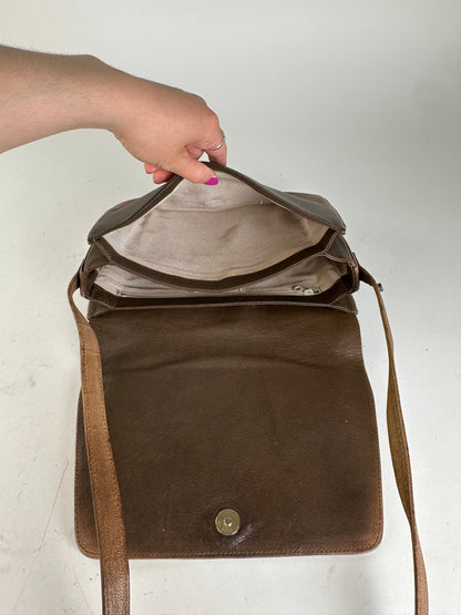 Vintage Givenchy 4G Logo Grained Leather Crossbody Bag Tan
