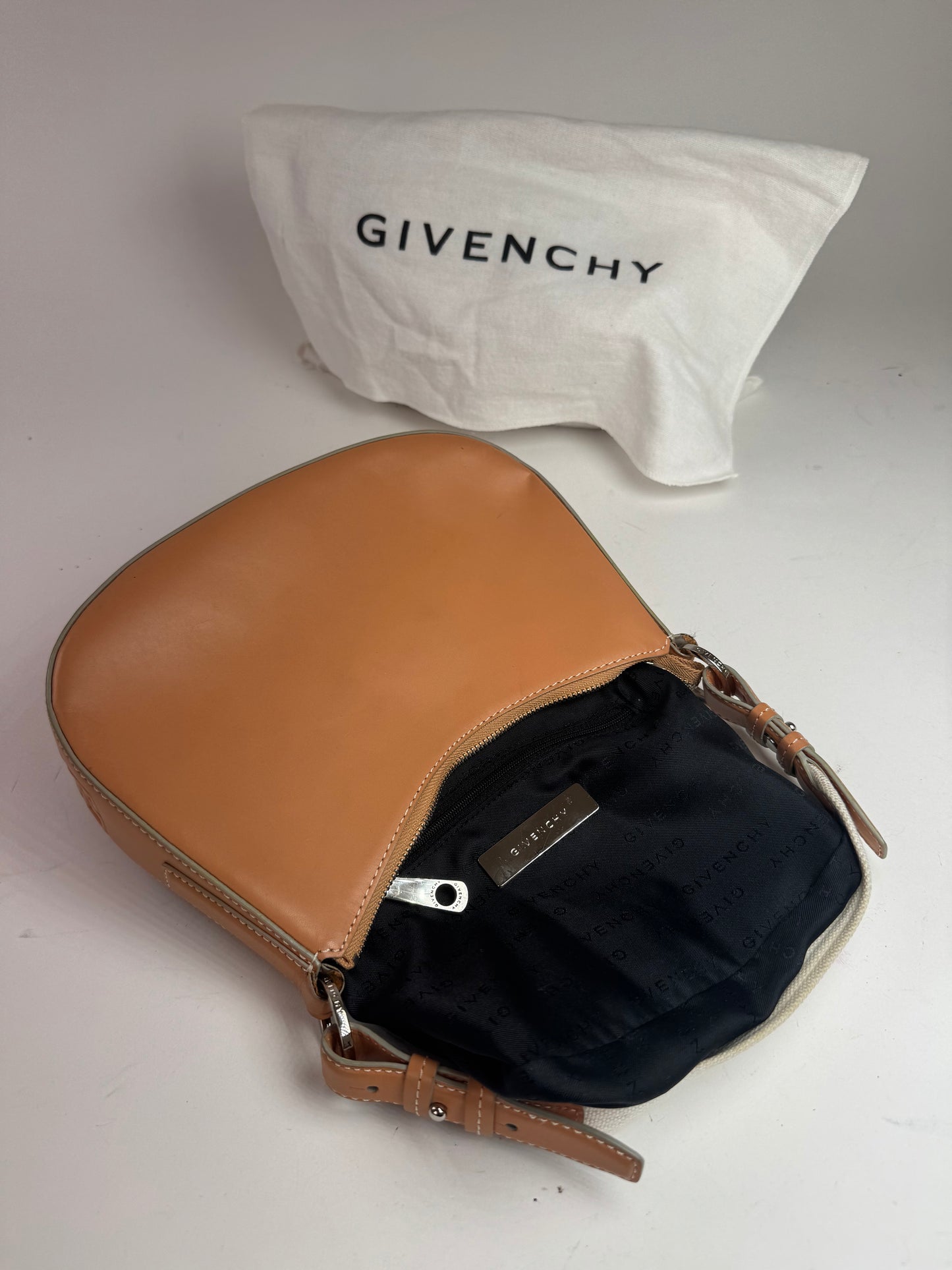 Sac vintage en cuir Givenchy marron