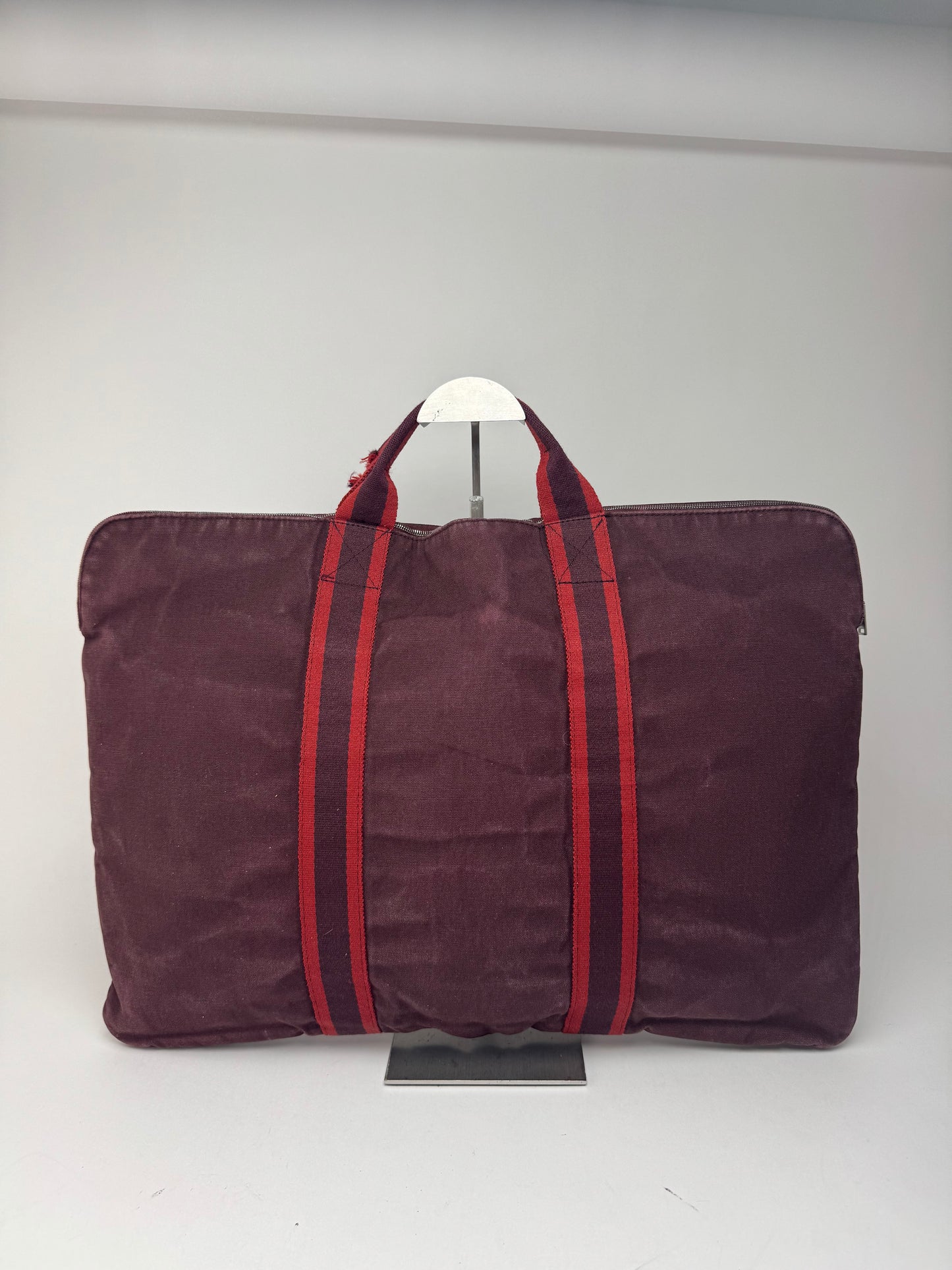 Sac de voyage vintage en toile Hermès violet