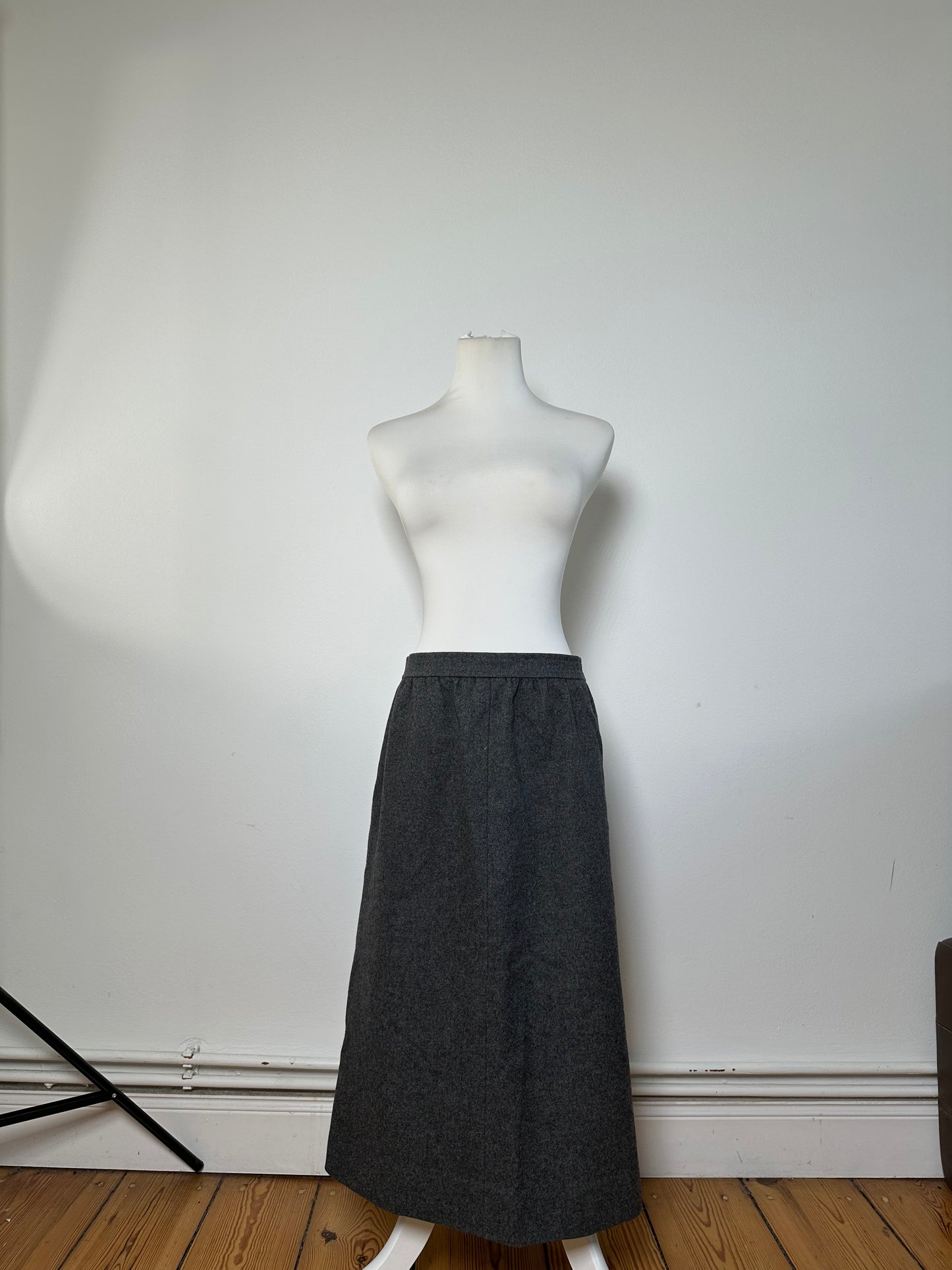 Vintage Givenchy Nouvelle Boutique Wool Skirt Charcoal Grey S