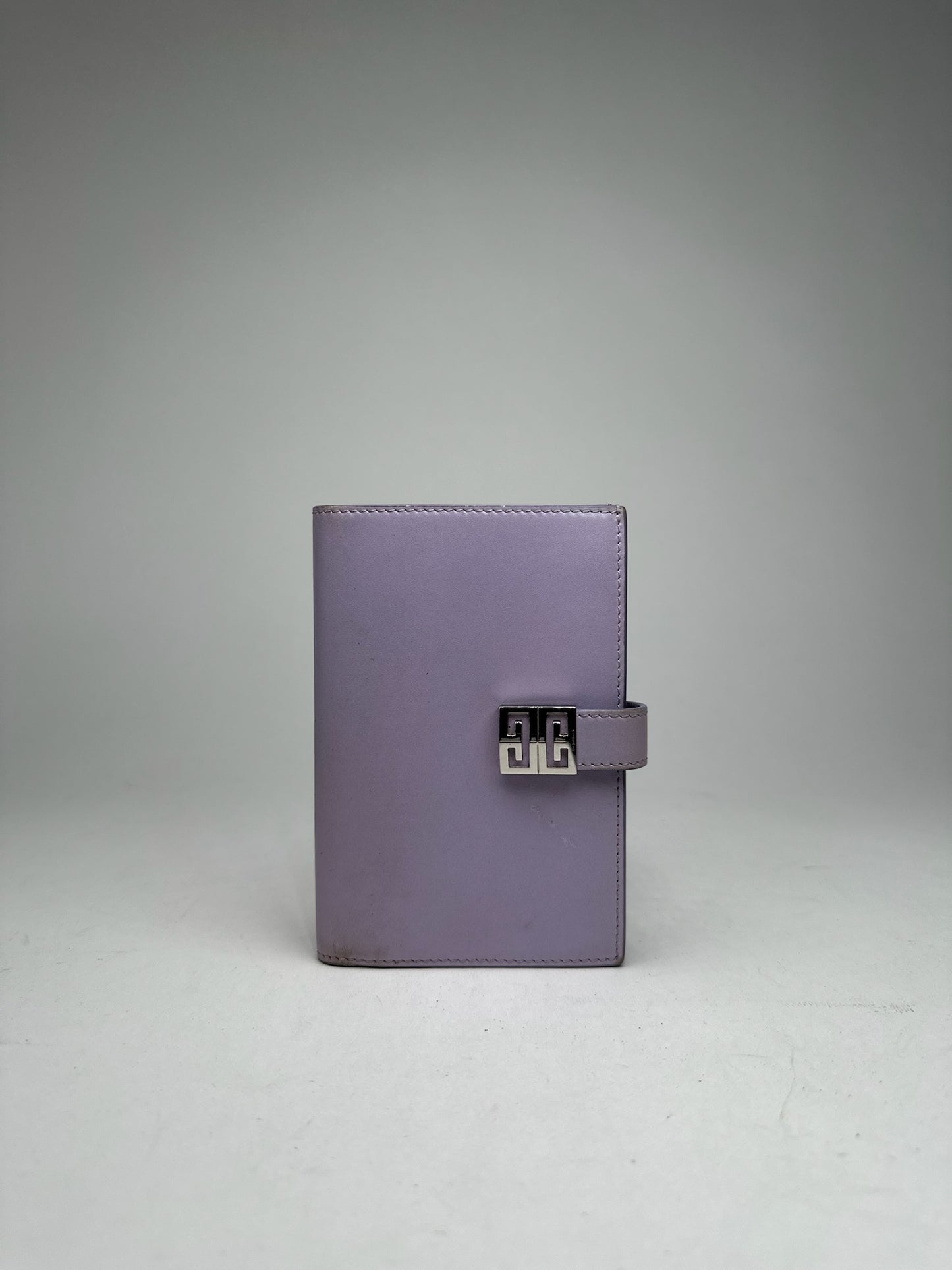Vintage Givenchy Leather wallet purple