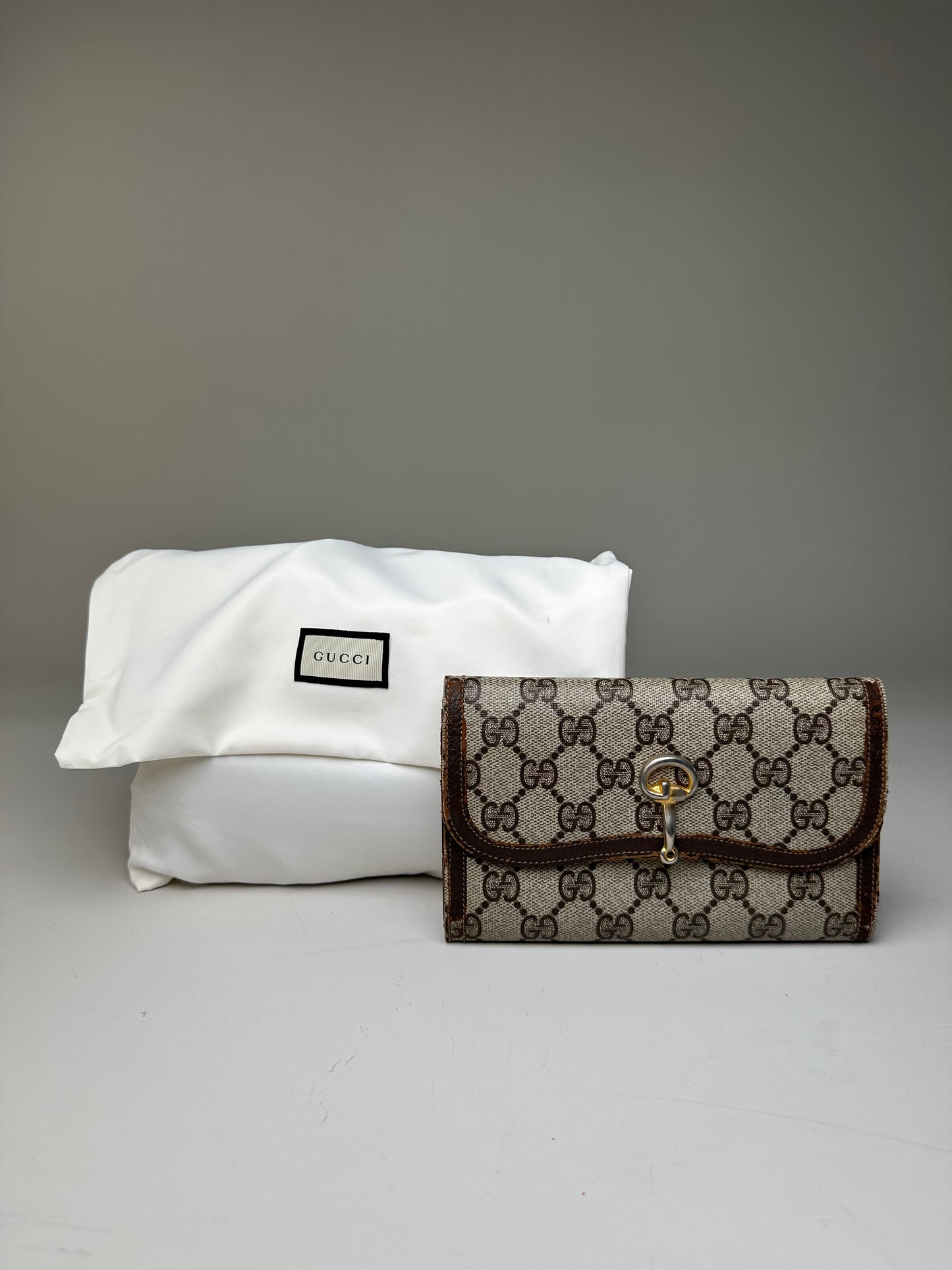 Vintage Gucci GG Supreme Wallet Beige Brown Gold