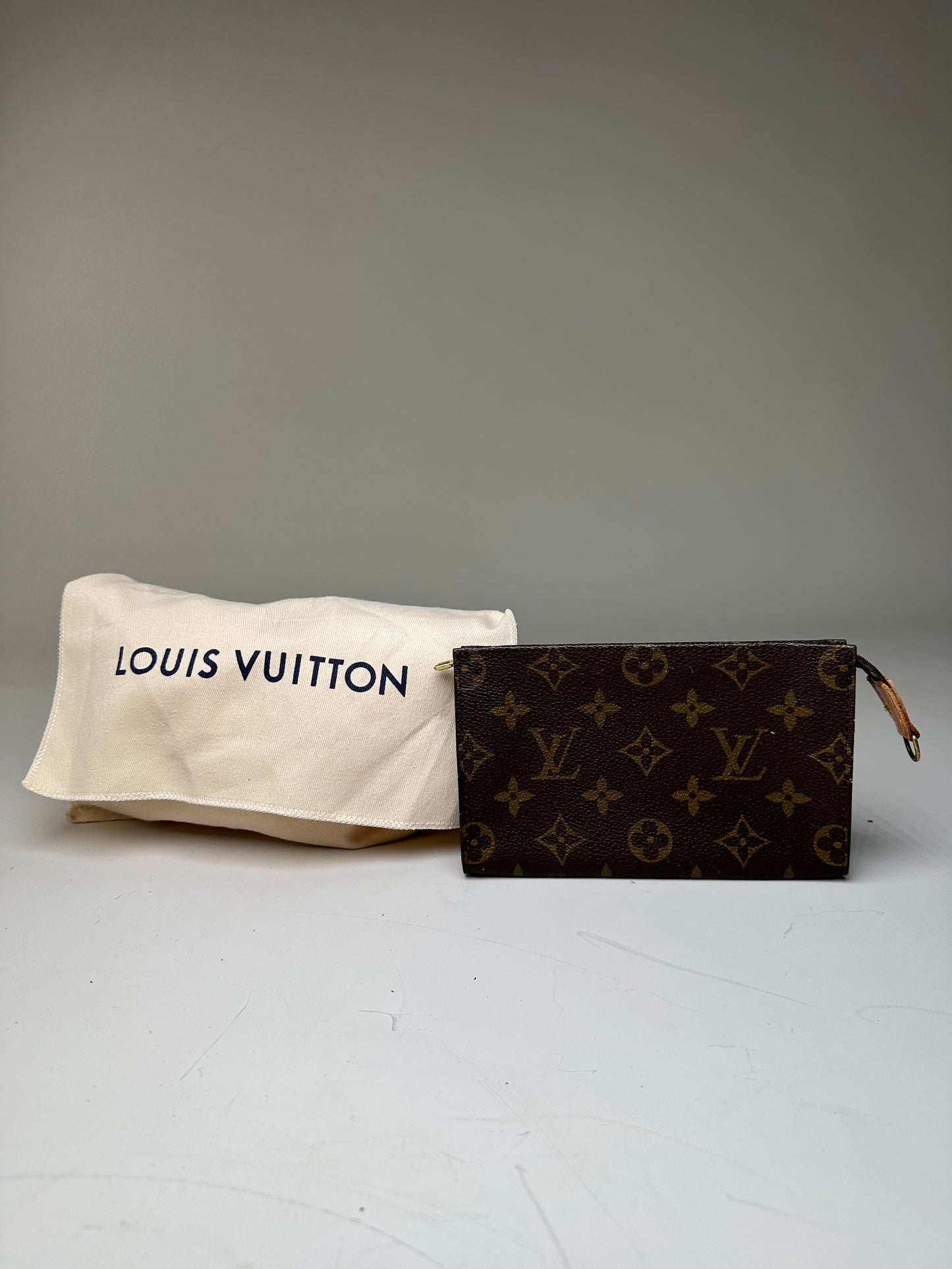 Vintage Louis Vuitton Monogram Canvas Zippy Wallet Dark Brown