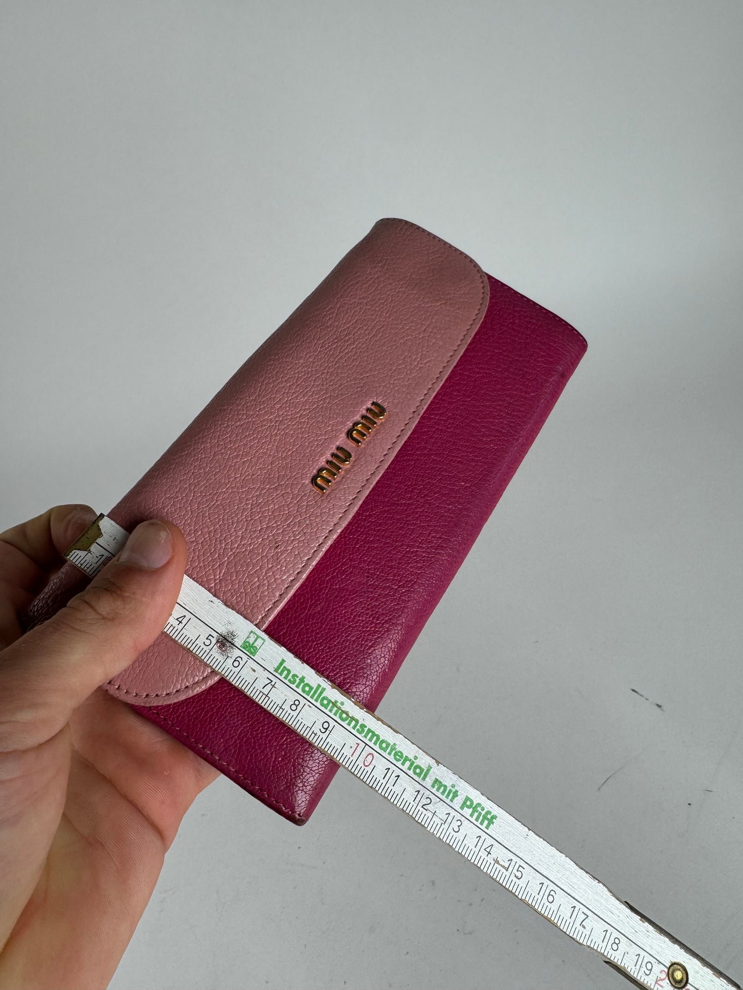 Portefeuille vintage en cuir Miu Miu rose violet