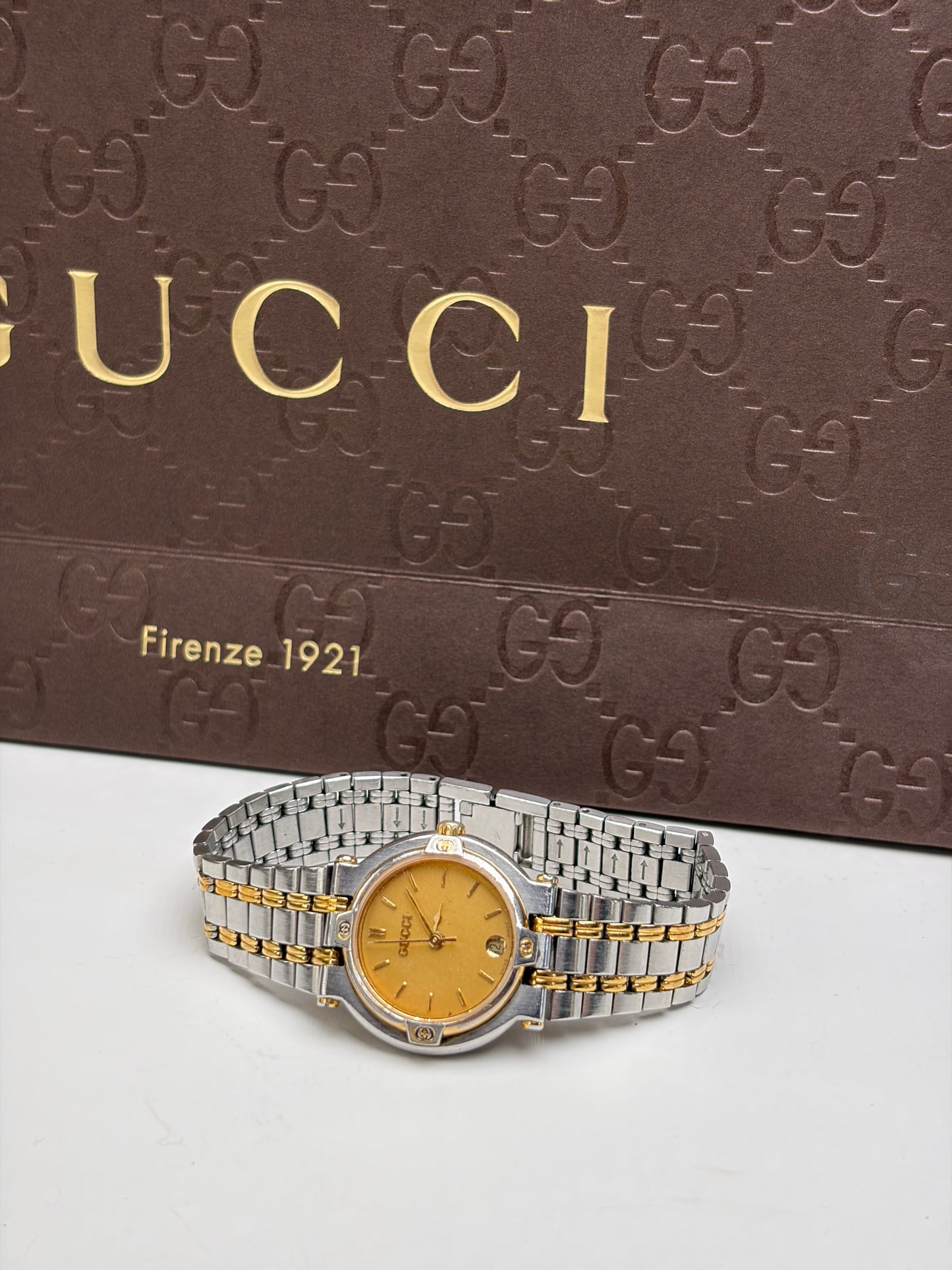 Vintage Gucci Stainless Steel Bracelet Watch Two-Tone Yellow Silver