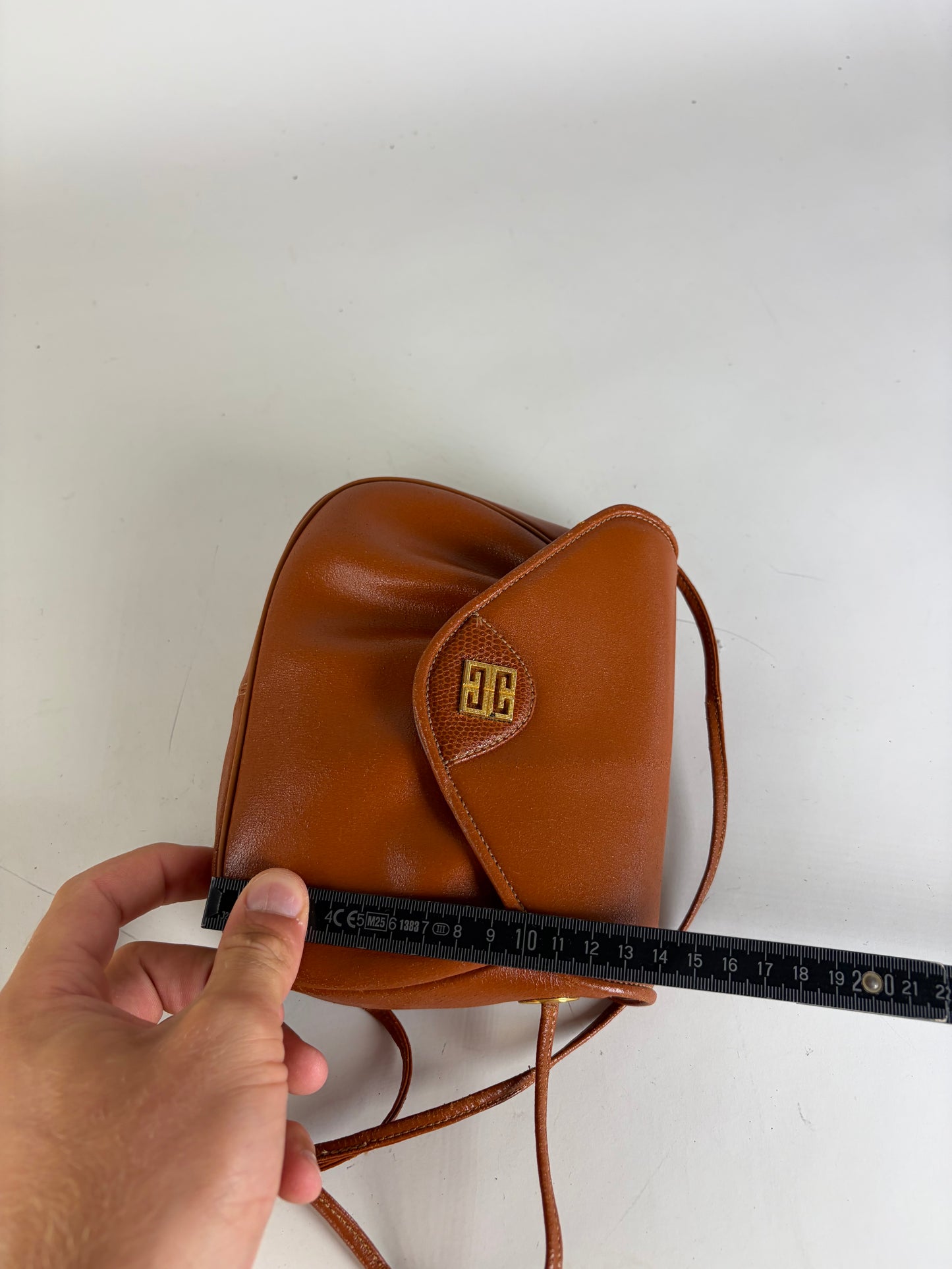 Vintage Givenchy Leather Shoulder Bag Brown Gold-tone Snap