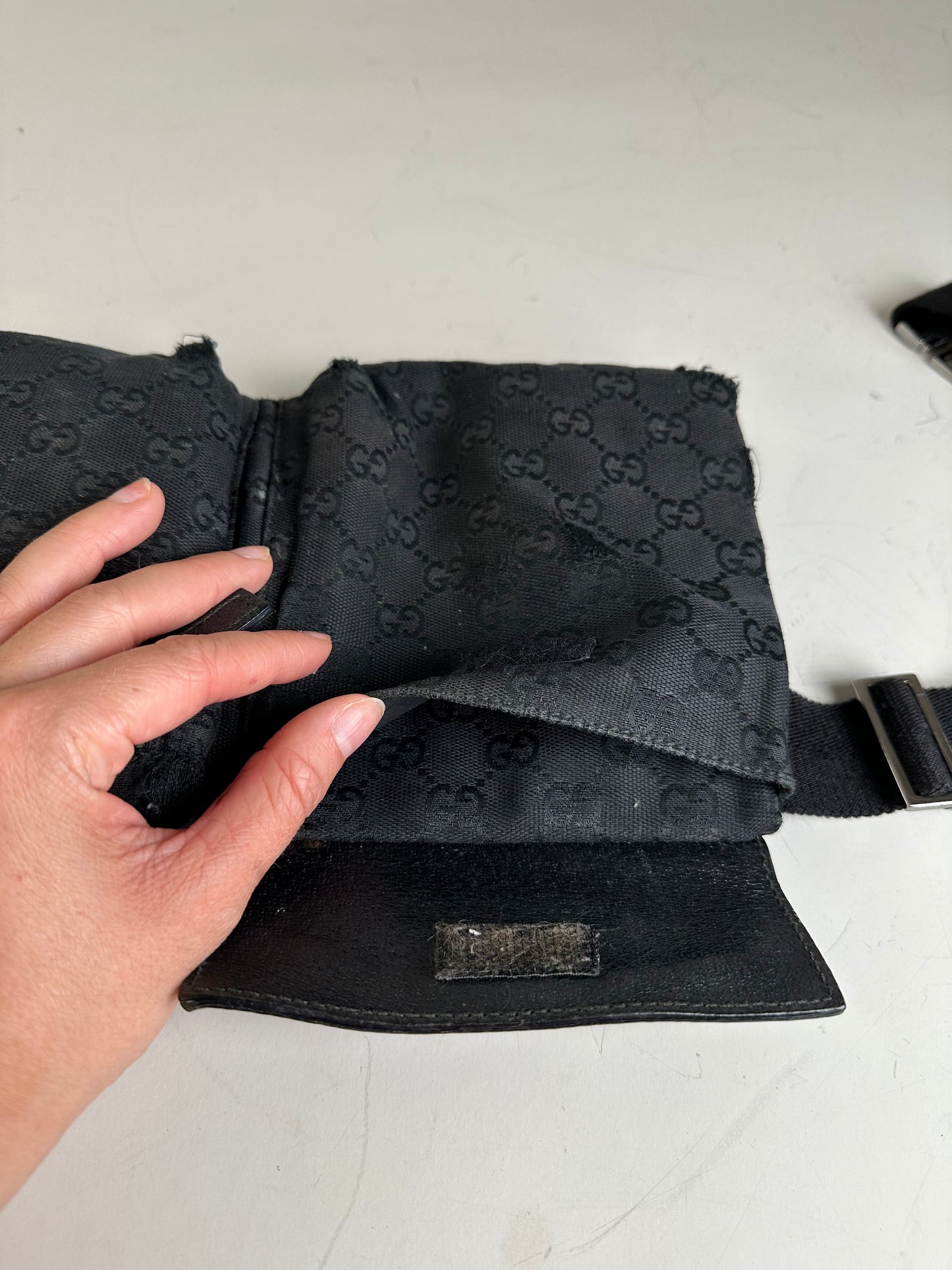 Vintage Gucci GG Supreme Belt Bag Black Silver