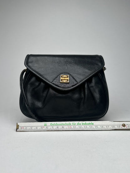 Vintage Givenchy 4G leather bag black