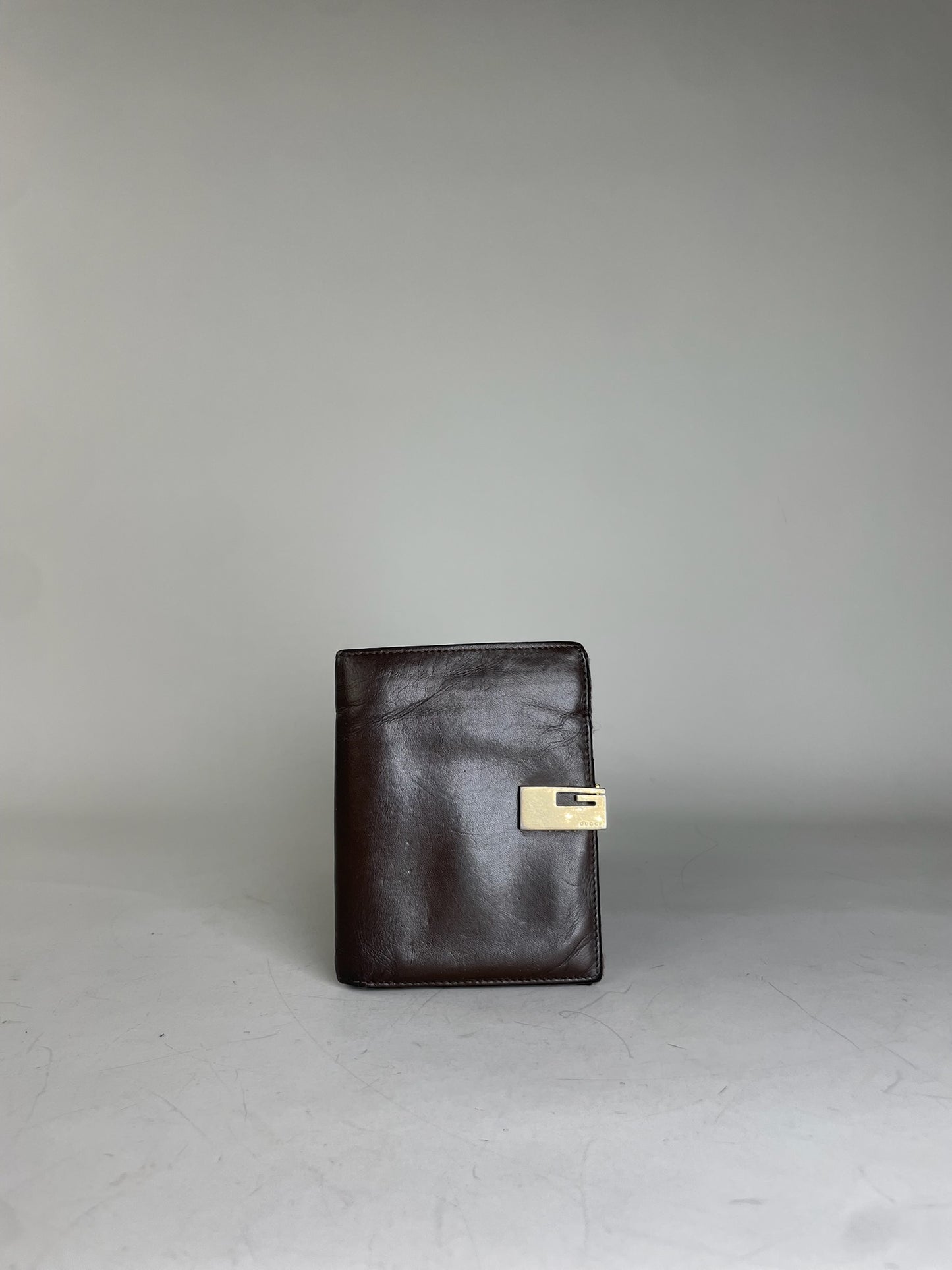 Vintage Gucci Leather Wallet Dark Brown Gold Clasp