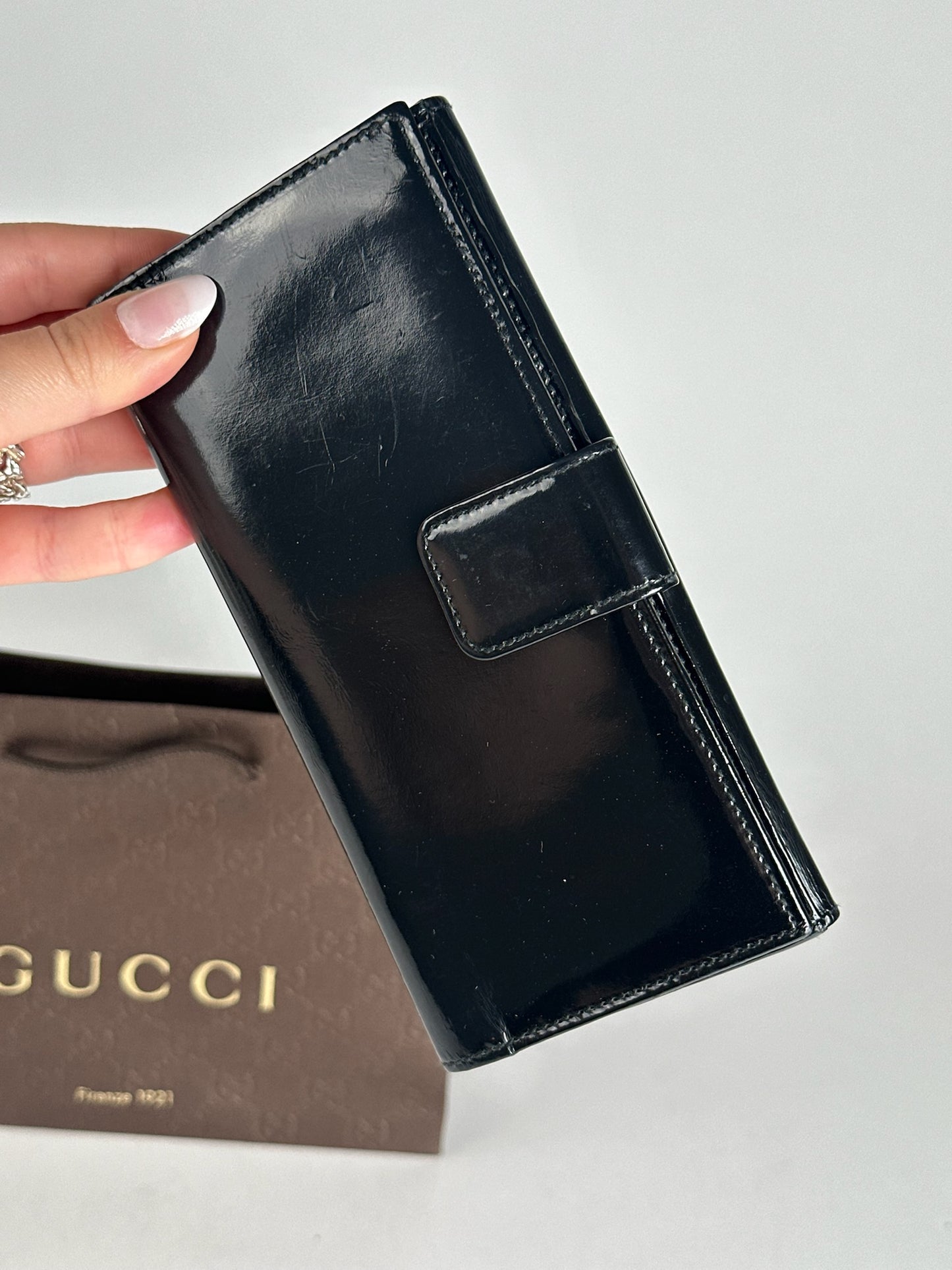 Vintage Gucci patent leather wallet black