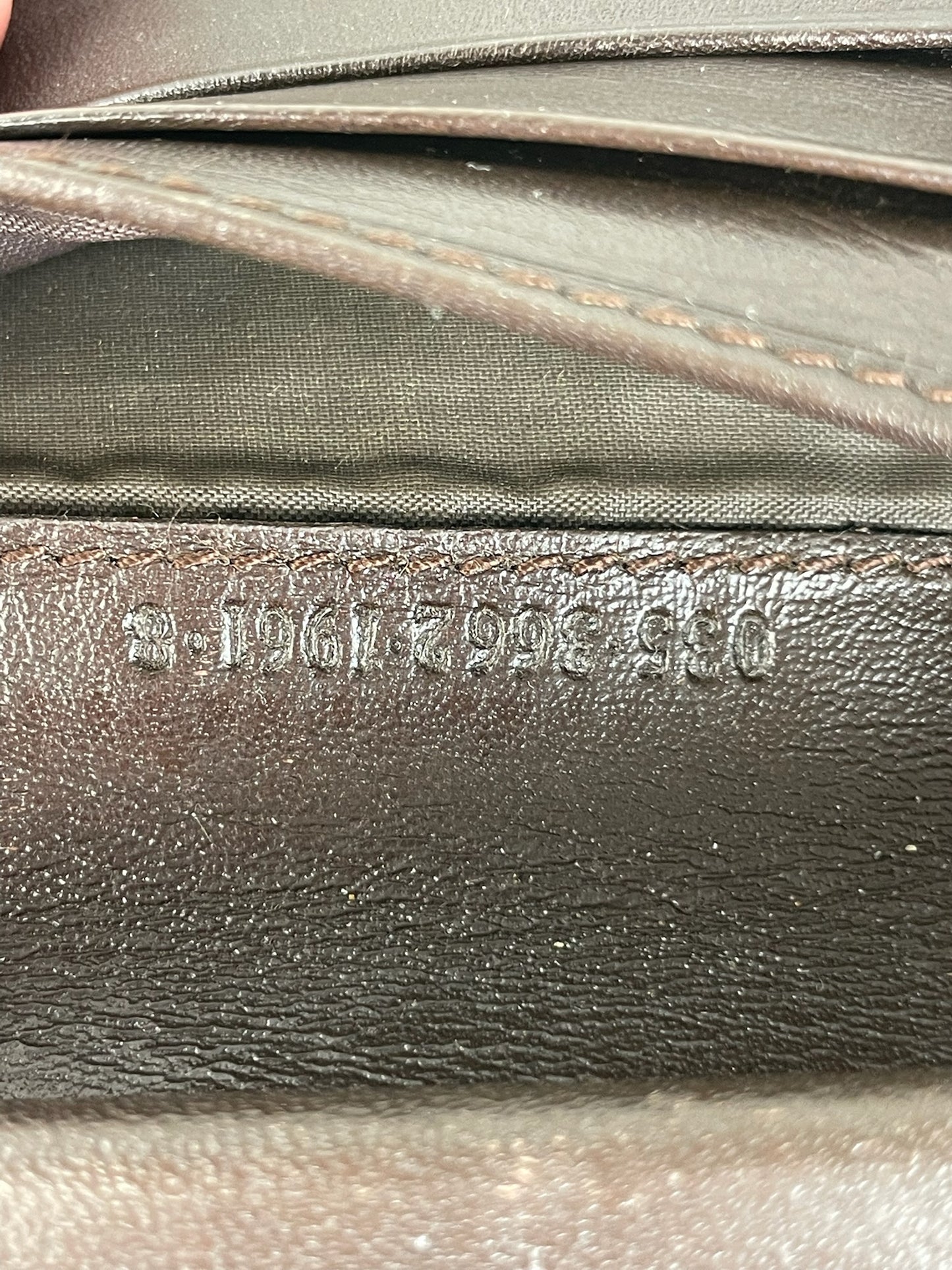 Vintage Gucci Leather Wallet Dark Brown Gold Clasp