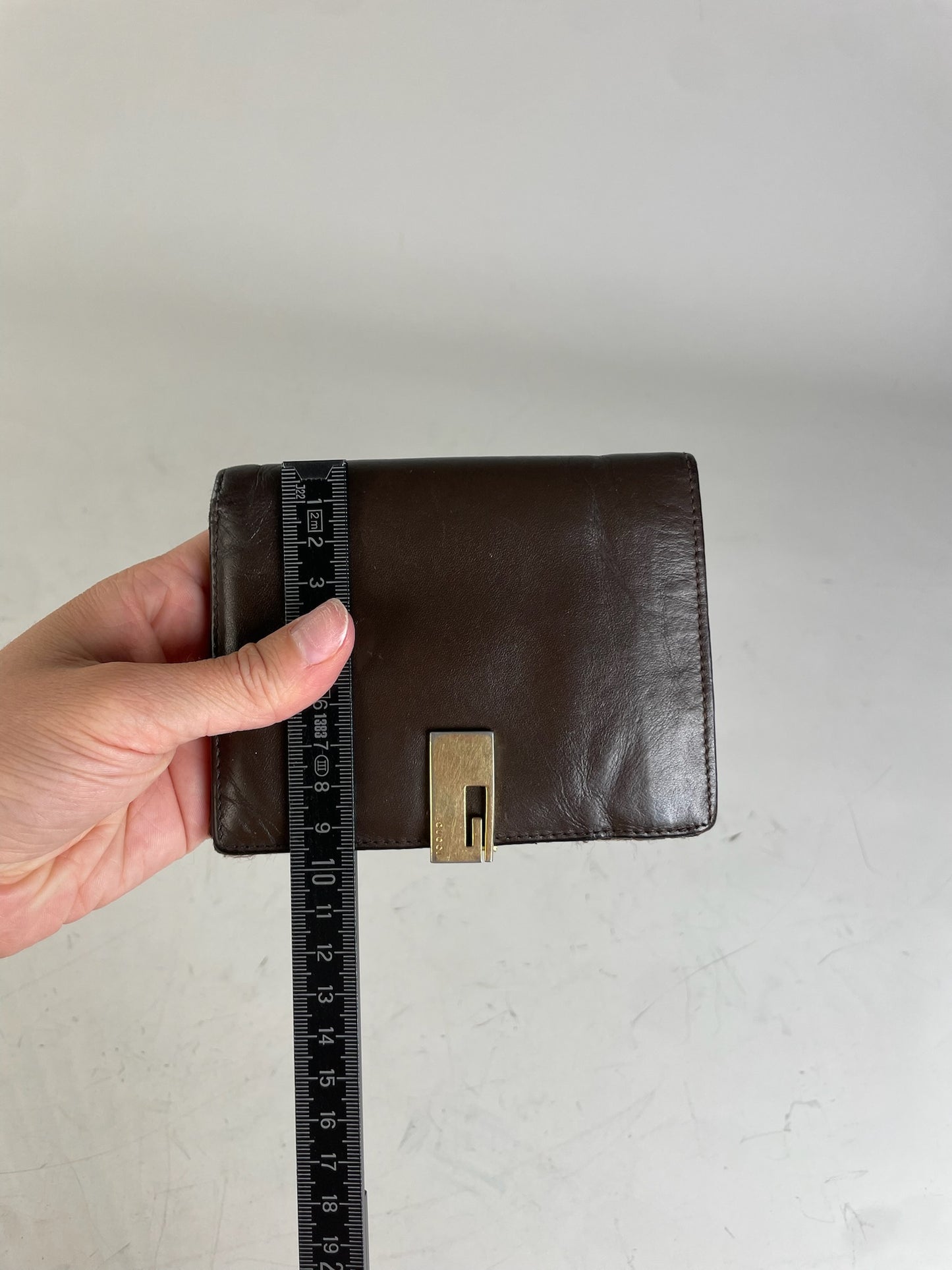 Vintage Gucci Leather Wallet Dark Brown Gold Clasp