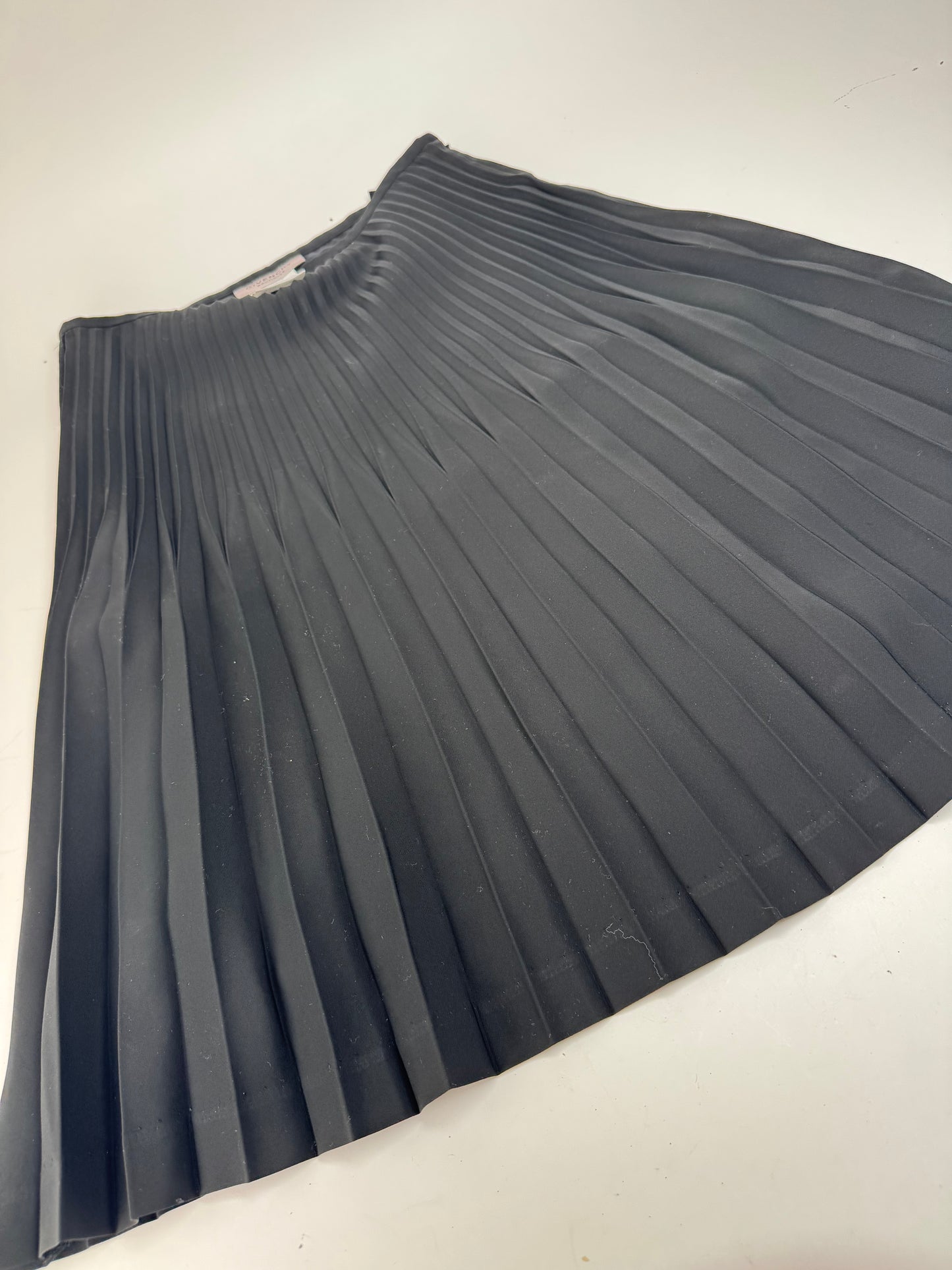 Vintage Givenchy Plissee Skirt 36/S black